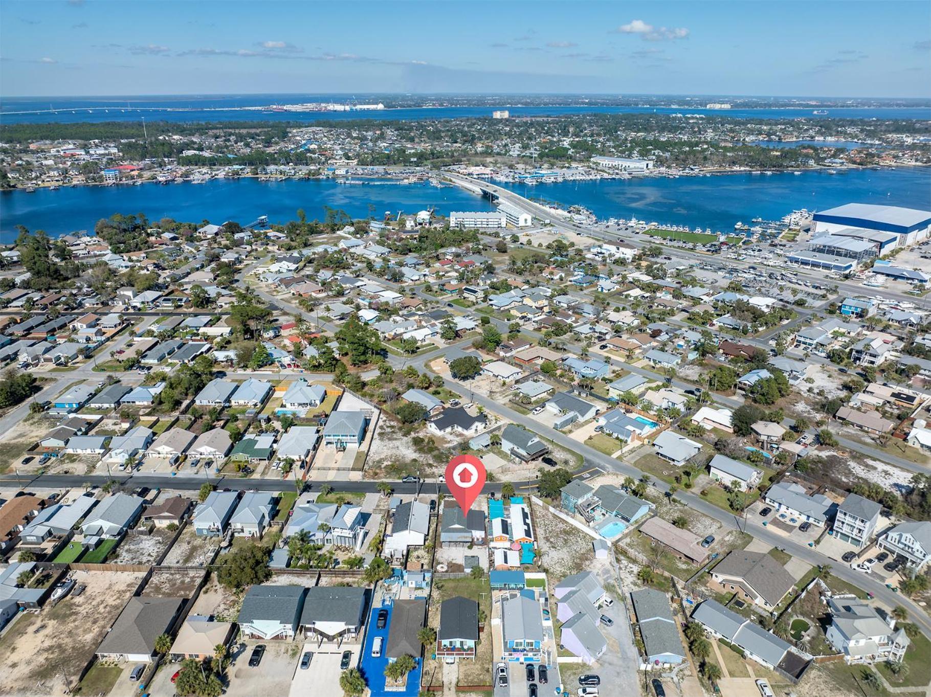 Holiday home Beachside Bliss - Breakfast, Walk To Schooners, Sleeps 15, Fenced Privacy Panama City Beach