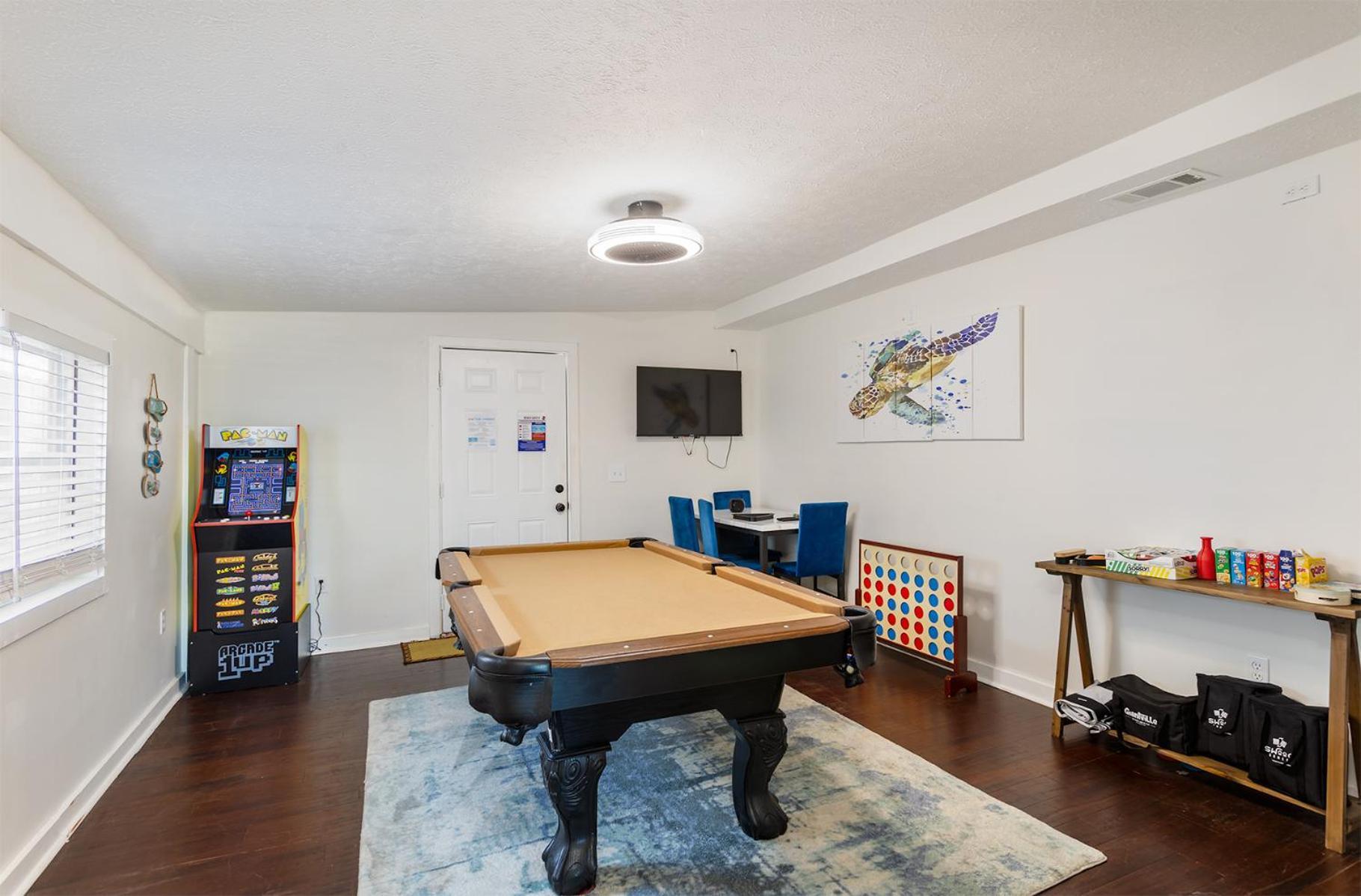 Beachside Bliss - Breakfast, Walk To Schooners, Sleeps 15, Fenced Privacy Panama City Beach