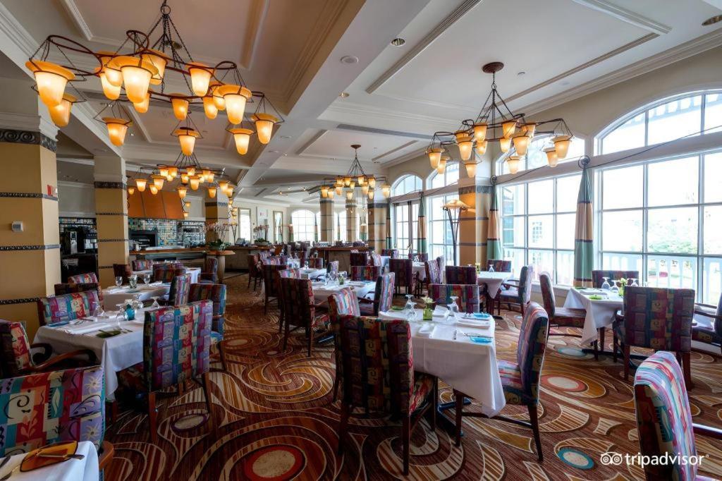 Disney's Grand Floridian And 4*