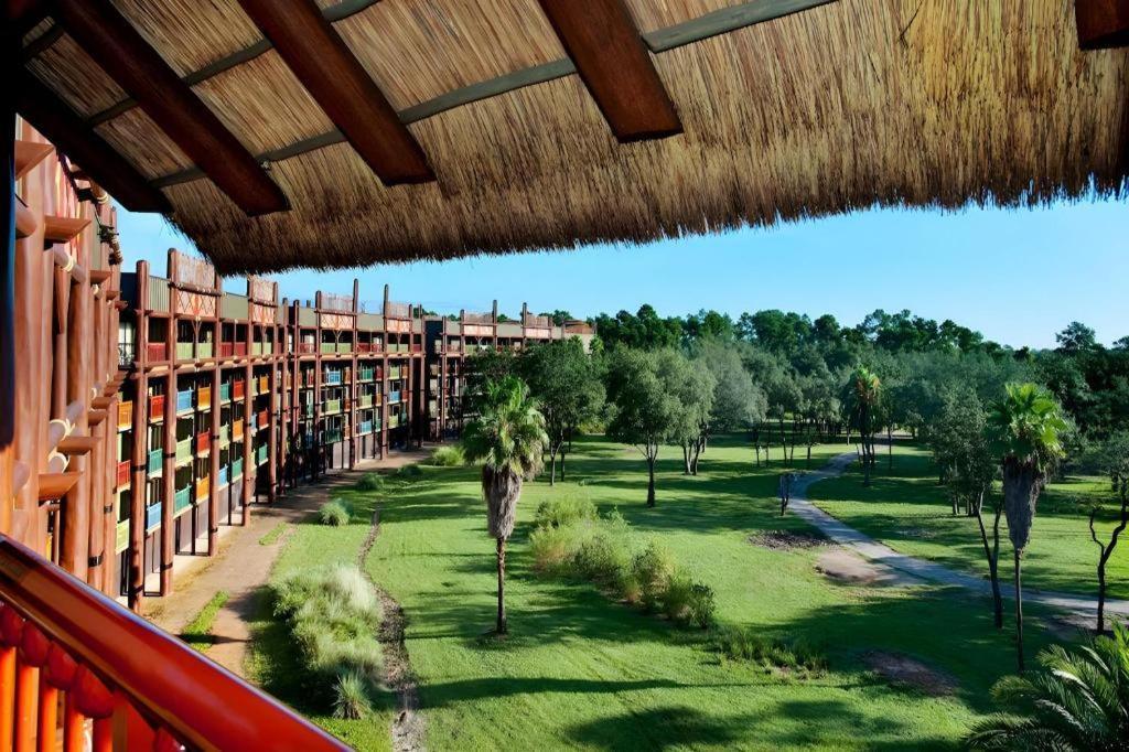 Lodge Disney's Animal Kingdom