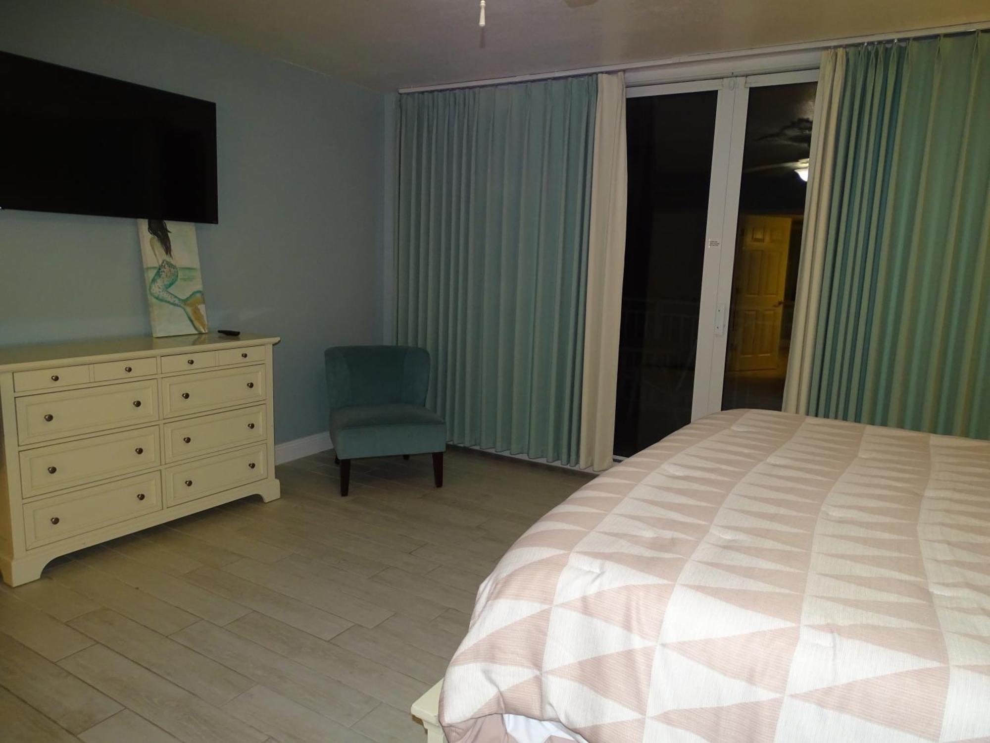 Fabulous Views At Emerald Aparthotel *