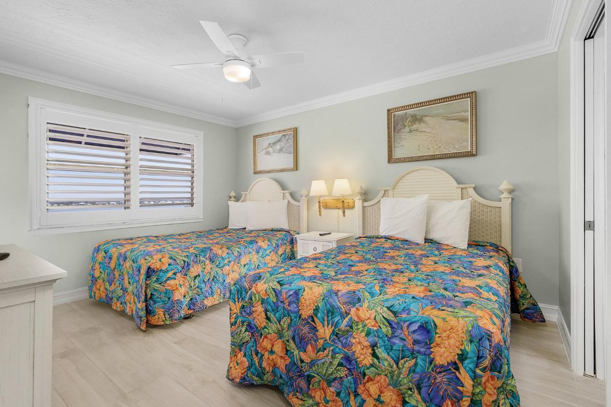 706 Top-floor W/ Gulf Views, Pool *