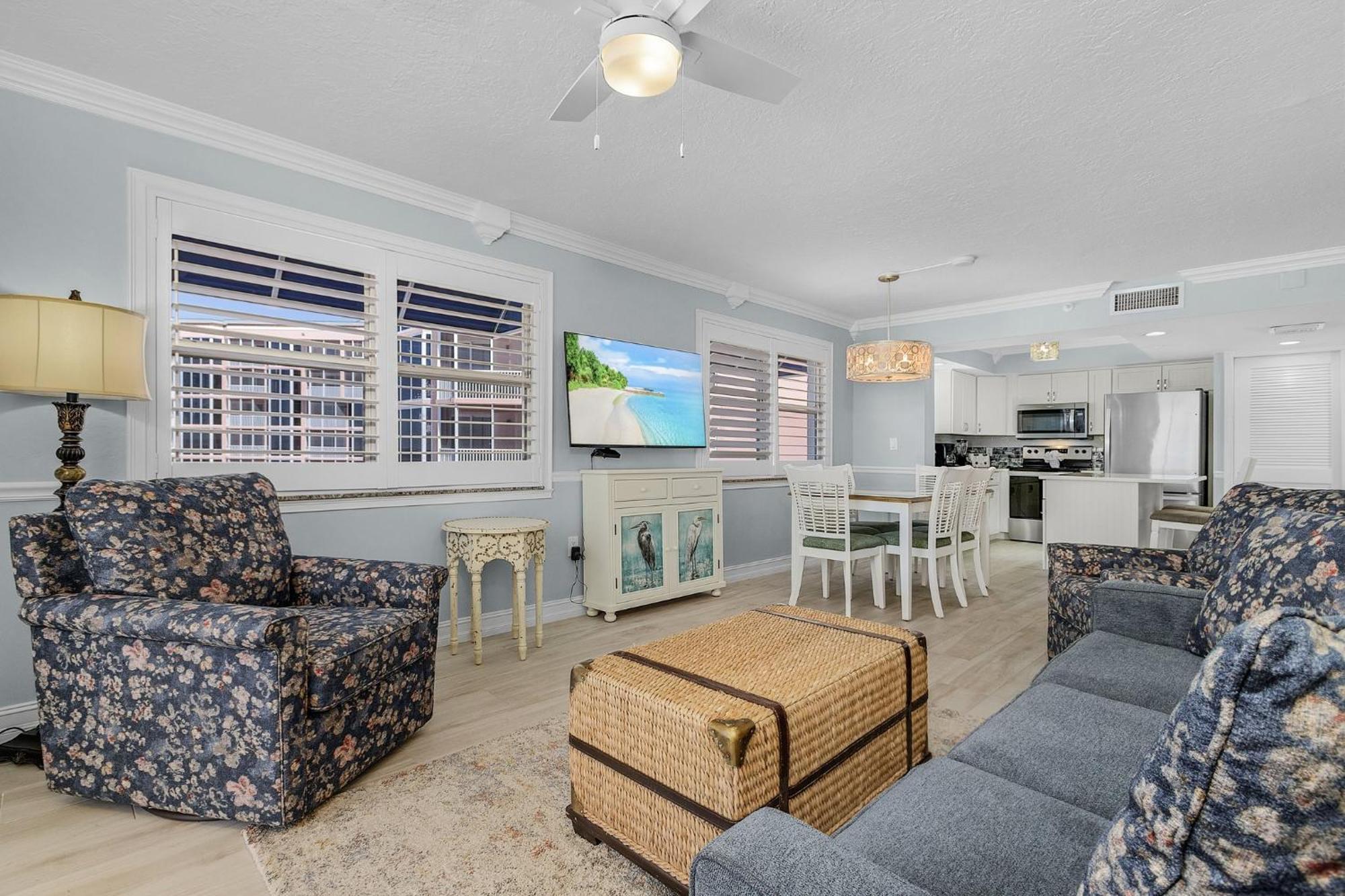 706 Top-floor W/ Gulf Views, Pool