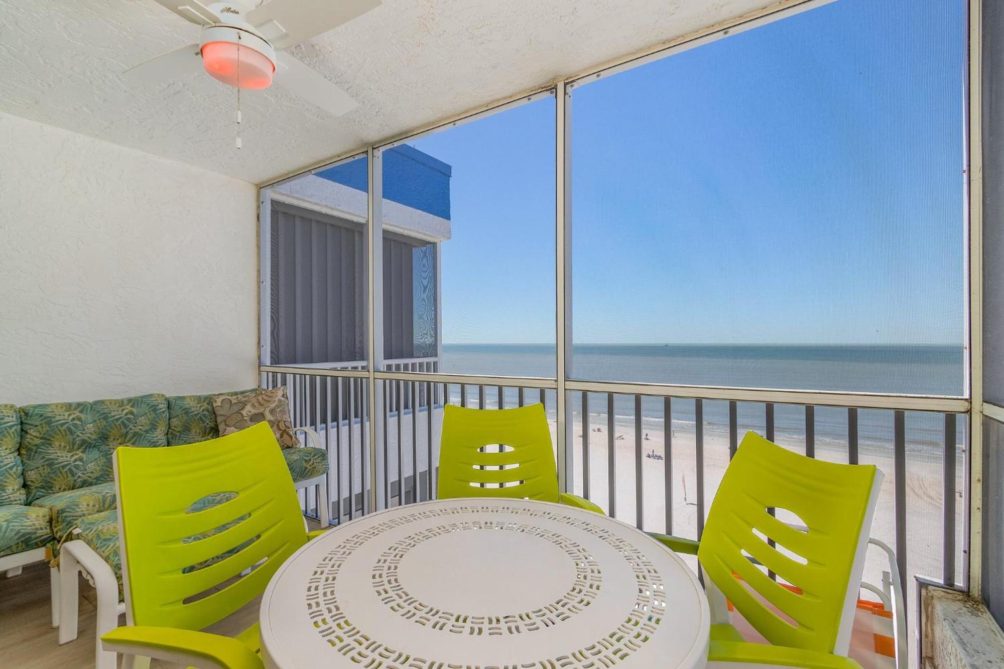 Holiday home 706 Top-floor W/ Gulf Views, Pool