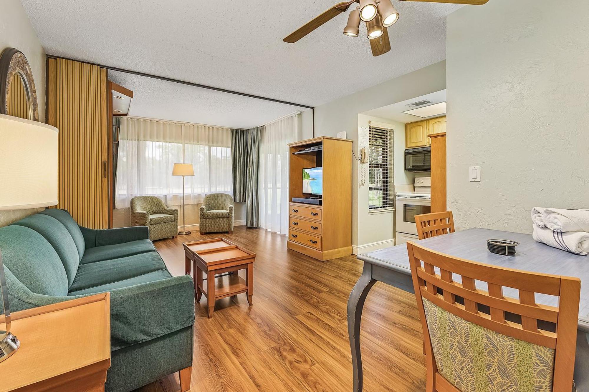 Lehigh Club Resort Lehigh Acres
