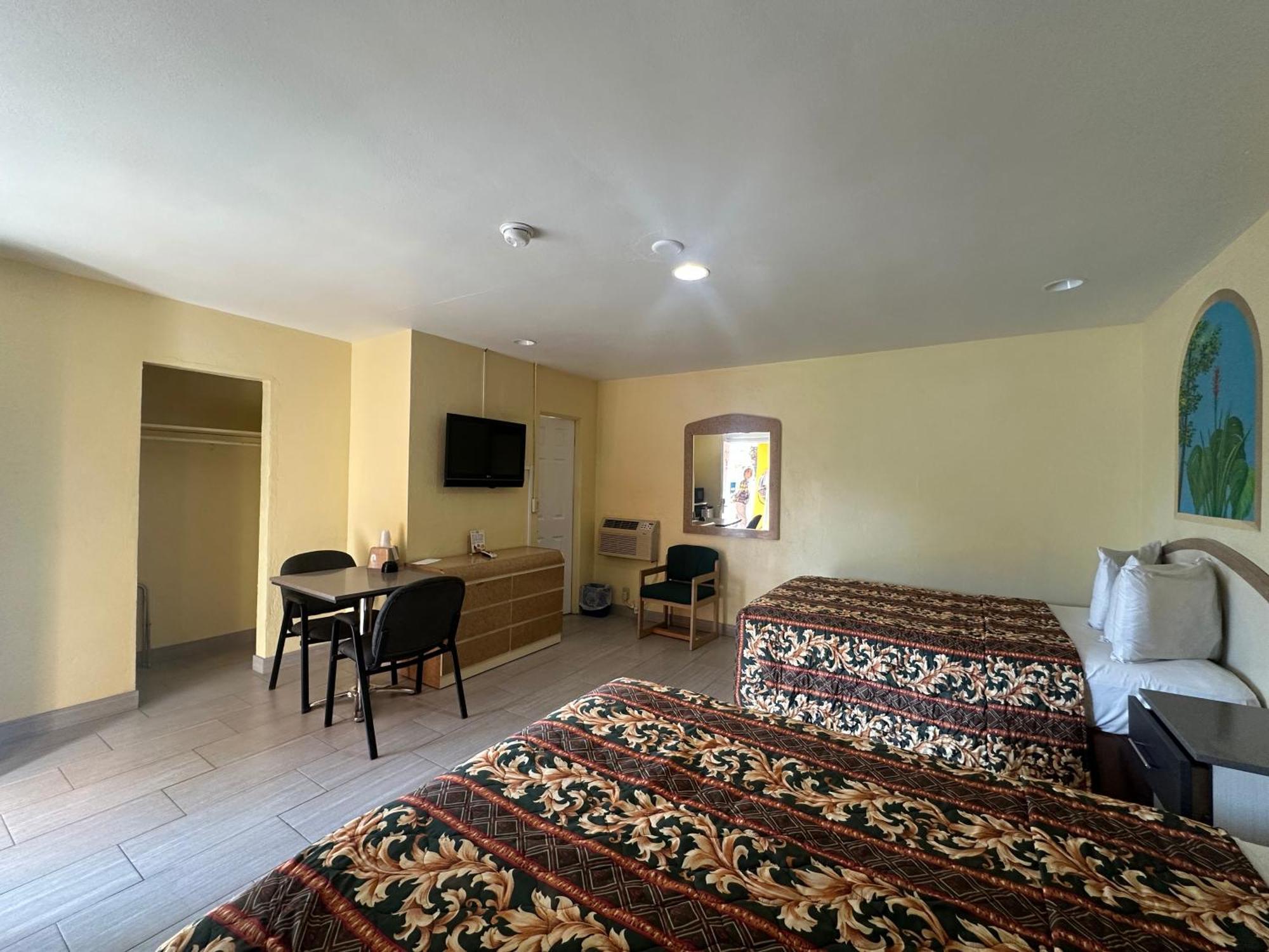 Super By Oyo Daytona Near Airport Motel *