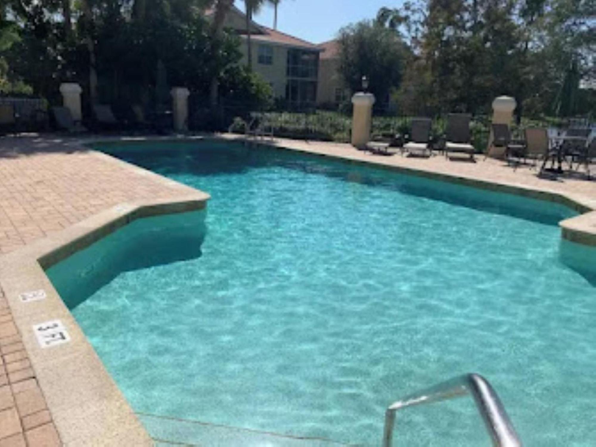 Aparthotel Vista Del Mar At Cape Harbour Marina, 10th Floor Luxury Condo, King Bed, Views! Cape Coral