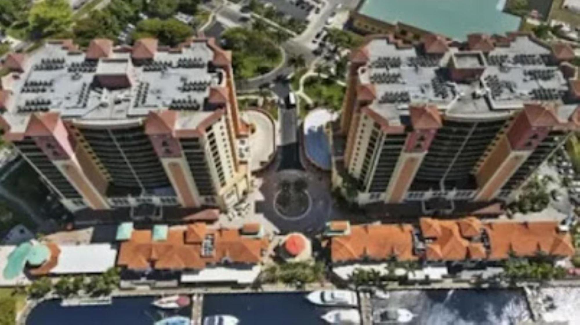 Vista Del Mar At Cape Harbour Marina, 10th Floor Luxury Condo, King Bed, Views! * Cape Coral