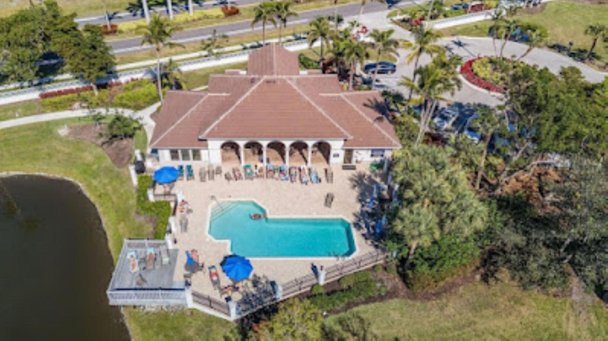 Vista Del Mar At Cape Harbour Marina, 10th Floor Luxury Condo, King Bed, Views! *