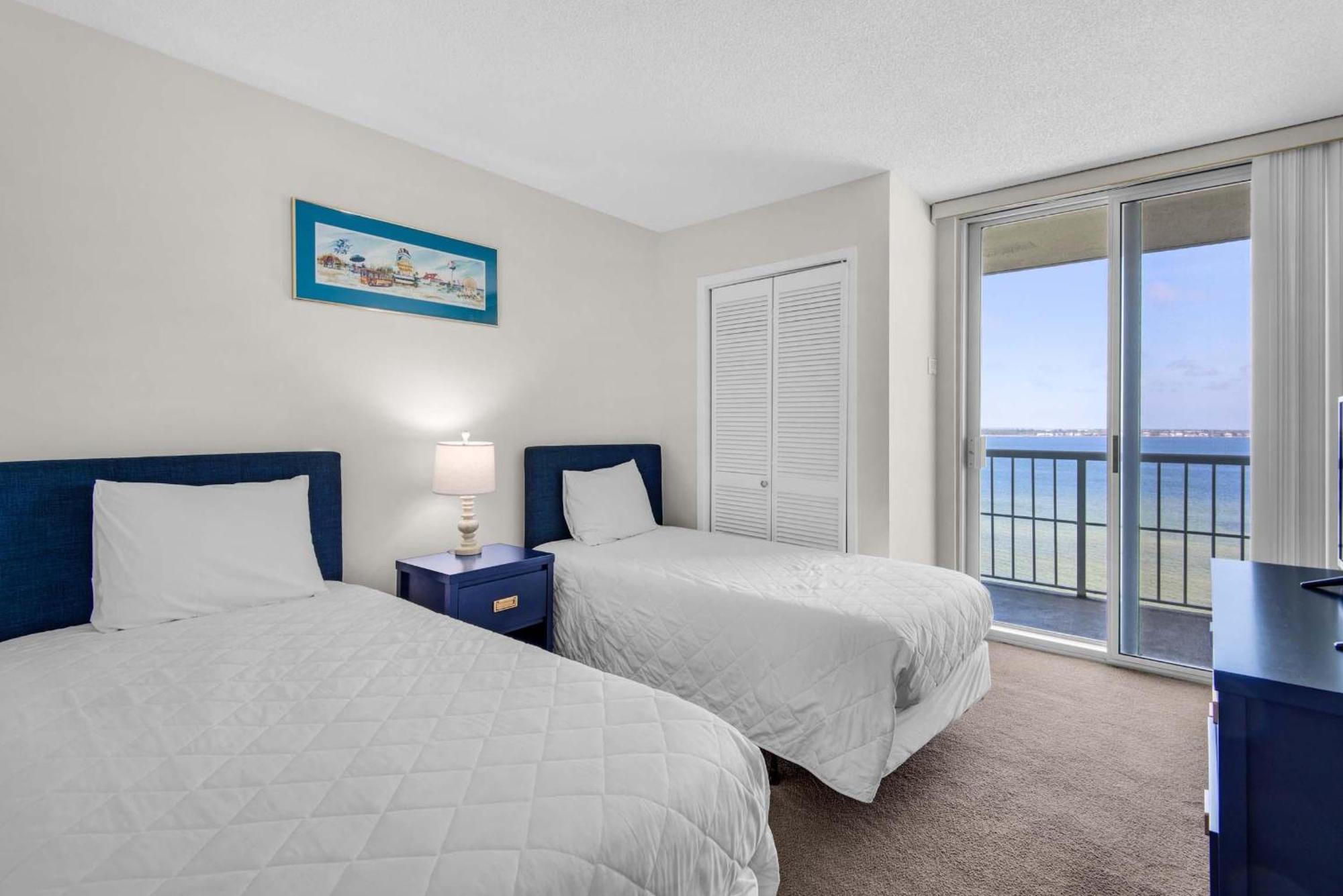 Tristan Towers Unit 10a * Pensacola