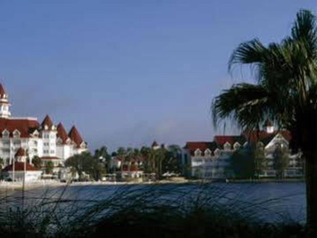 Disney's Grand Floridian And 4* Lake Buena Vista