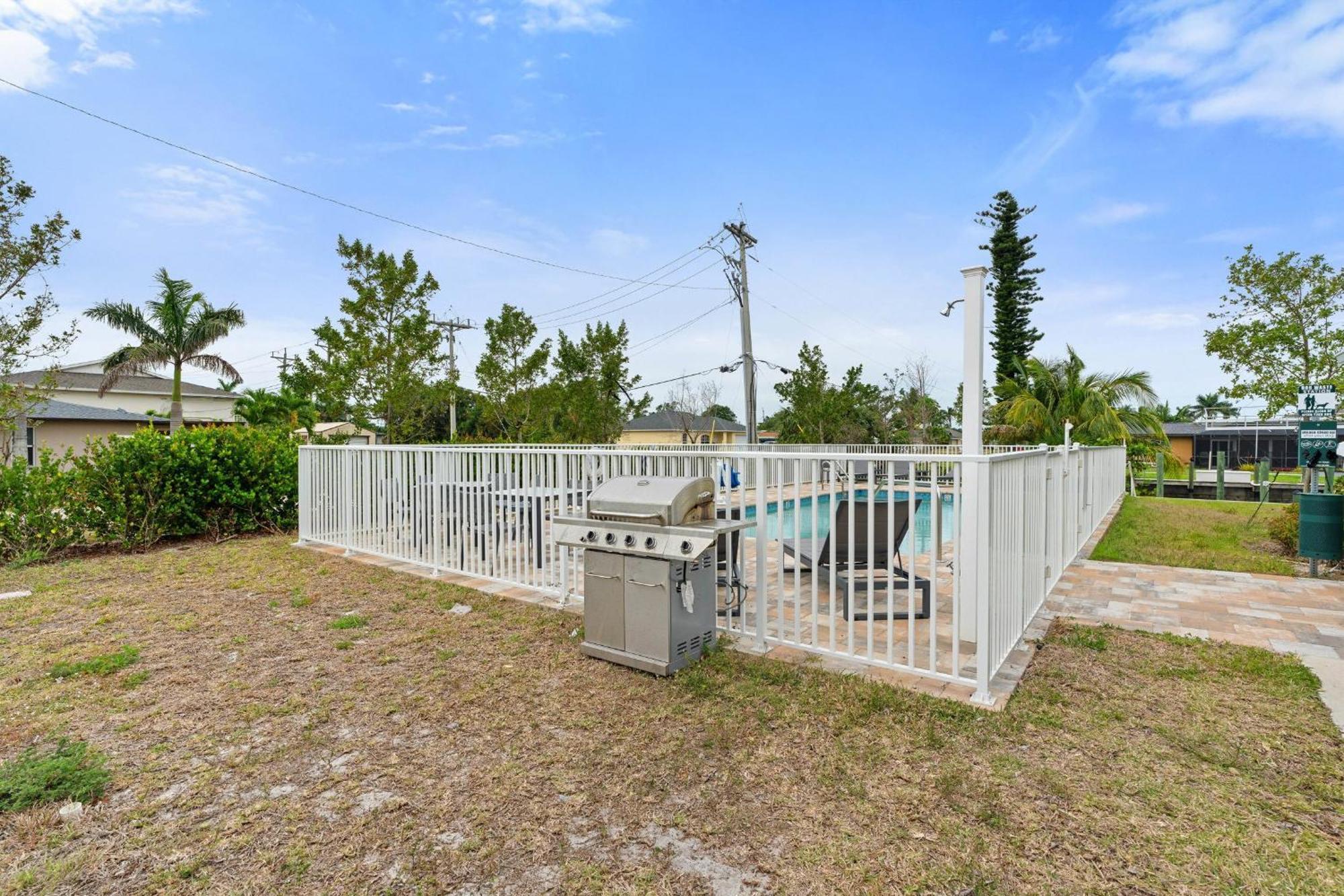 Gulf Access With Boat Slip, Heated Saltwater Pool - Bacino Vistas 205 & 208 - Roelens Holiday home Cape Coral
