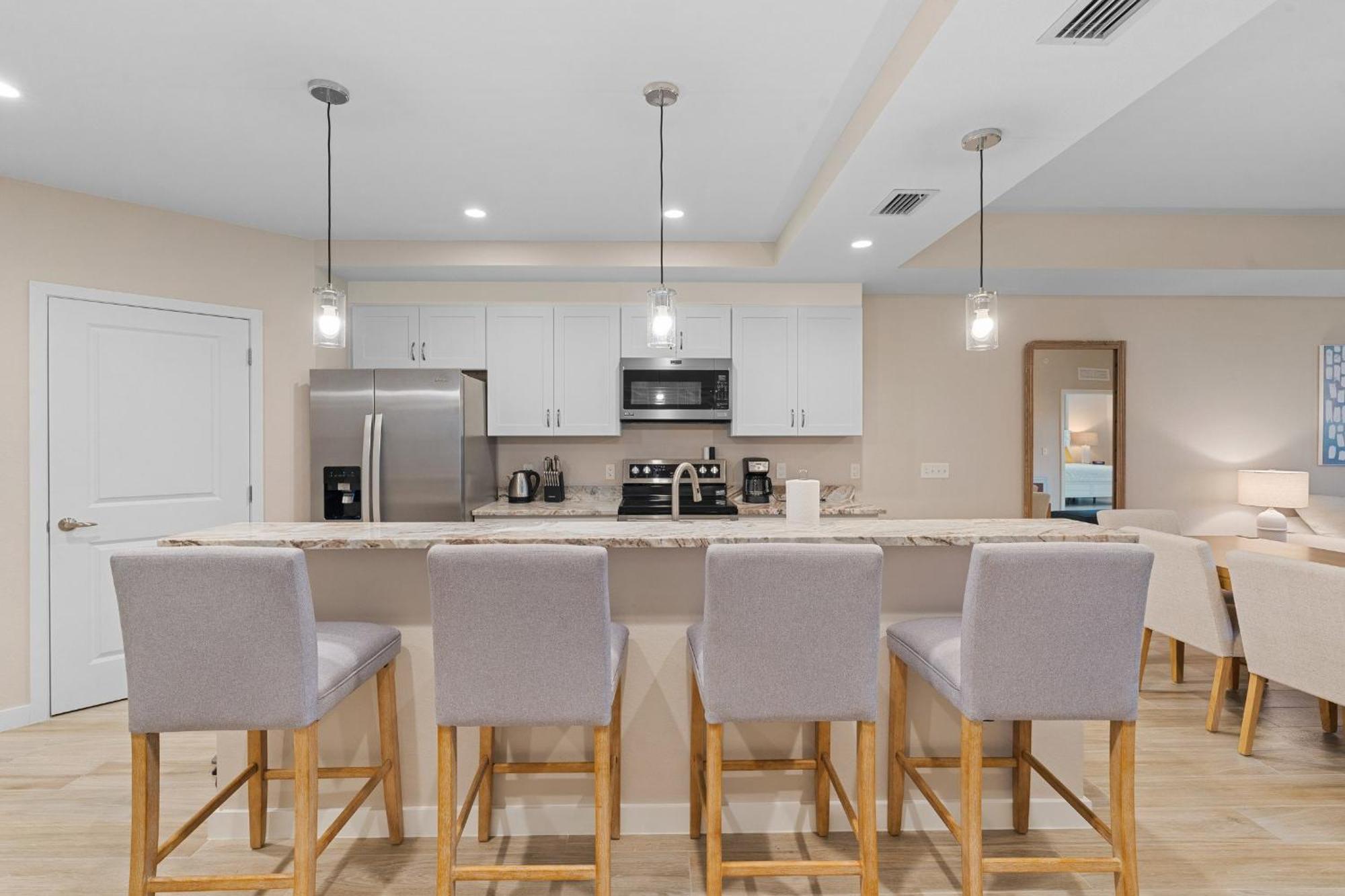 Holiday home Gulf Access With Boat Slip, Heated Saltwater Pool - Bacino Vistas 205 & 208 - Roelens