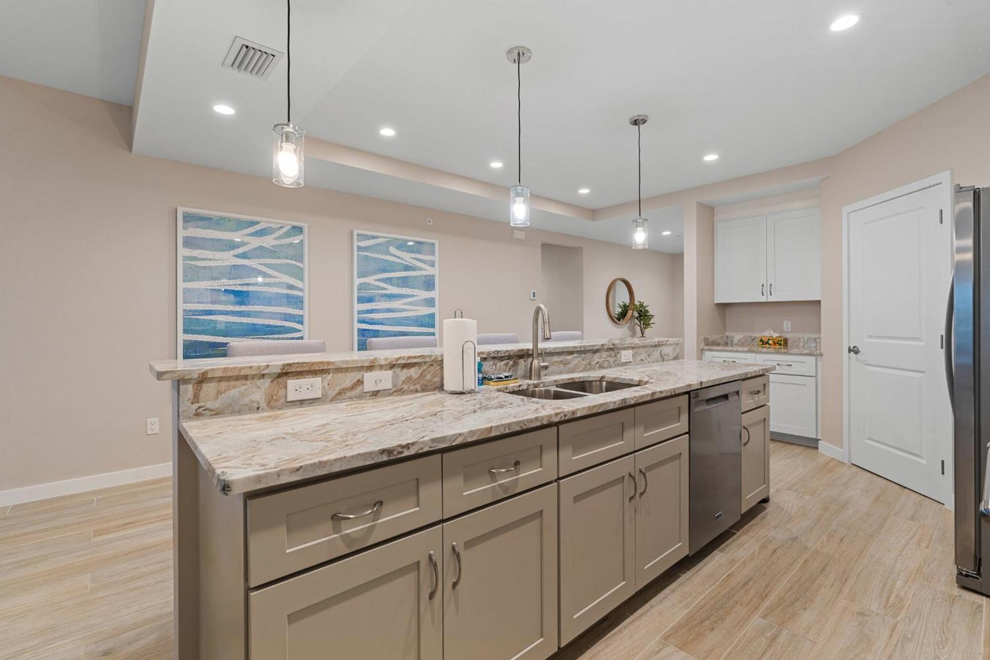 Holiday home Gulf Access With Boat Slip, Heated Saltwater Pool - Bacino Vistas 205 & 208 - Roelens
