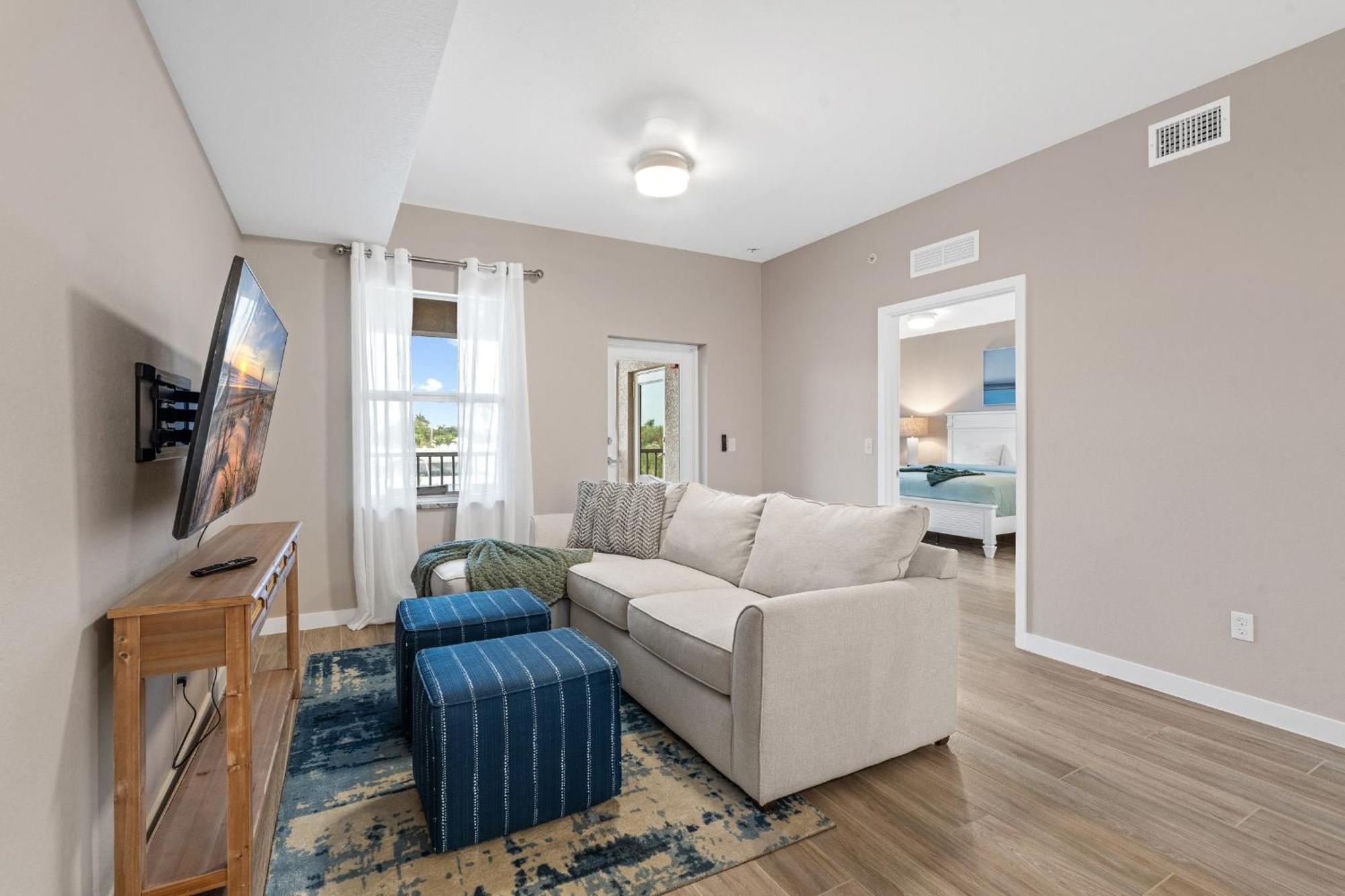 Gulf Access With Boat Slip, Heated Saltwater Pool - Bacino Vistas 205 & 208 - Roelens Holiday home *