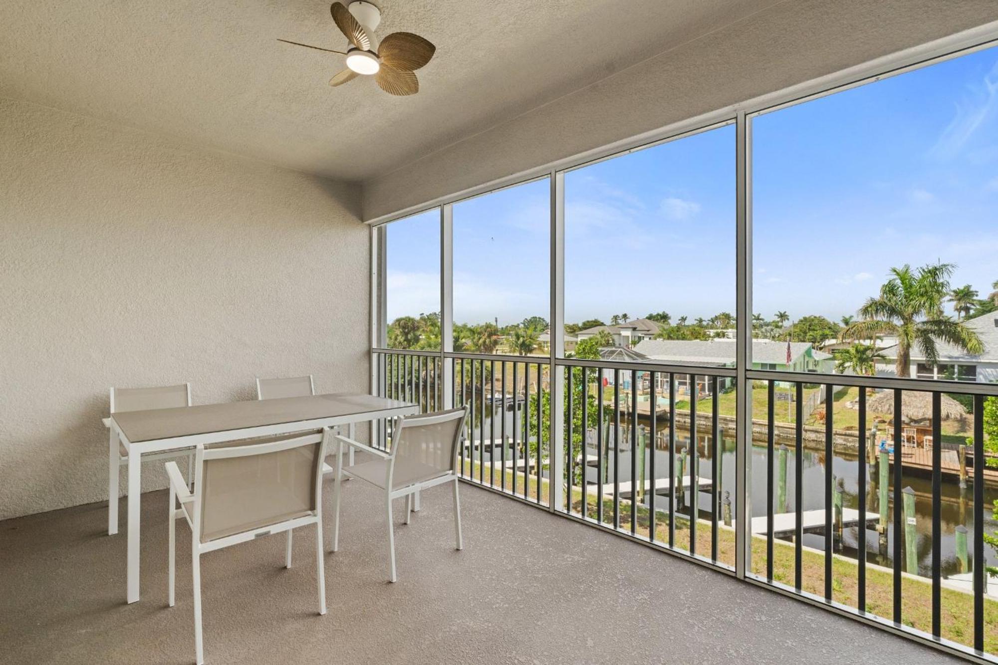 Gulf Access With Boat Slip, Heated Saltwater Pool - Bacino Vistas 205 & 208 - Roelens Holiday home *