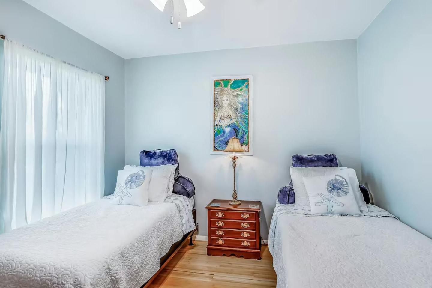 Fresh Water Canal, Pet Friendly & Bikes - Coral Cove - Roelens Vacations Holiday home Cape Coral