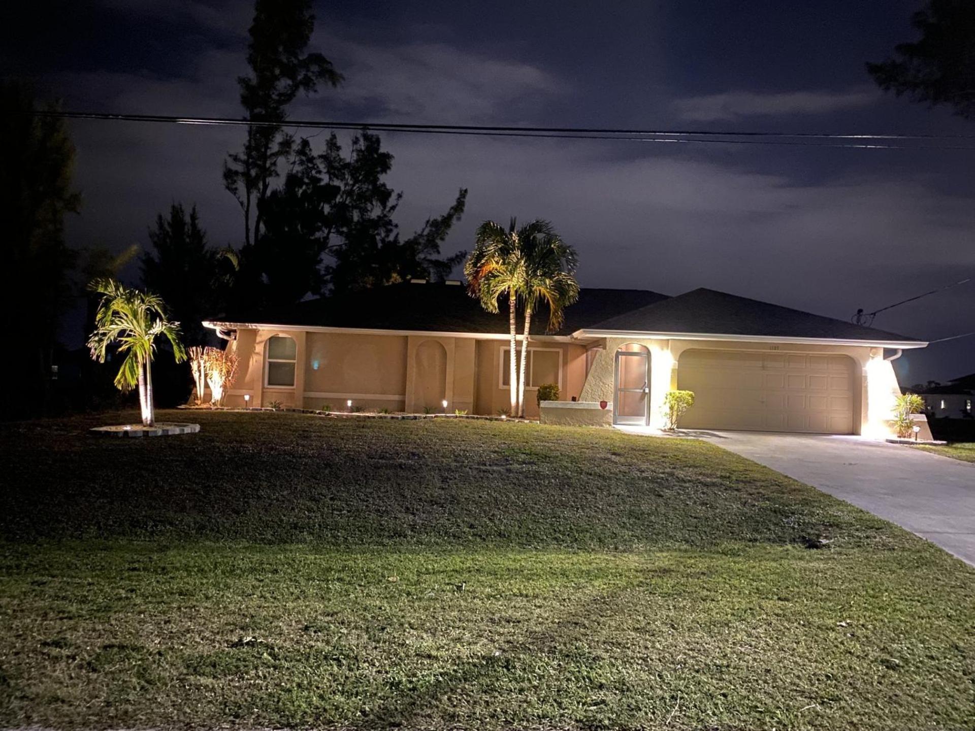 Fresh Water Canal, Pet Friendly & Bikes - Coral Cove - Roelens Vacations Holiday home Cape Coral