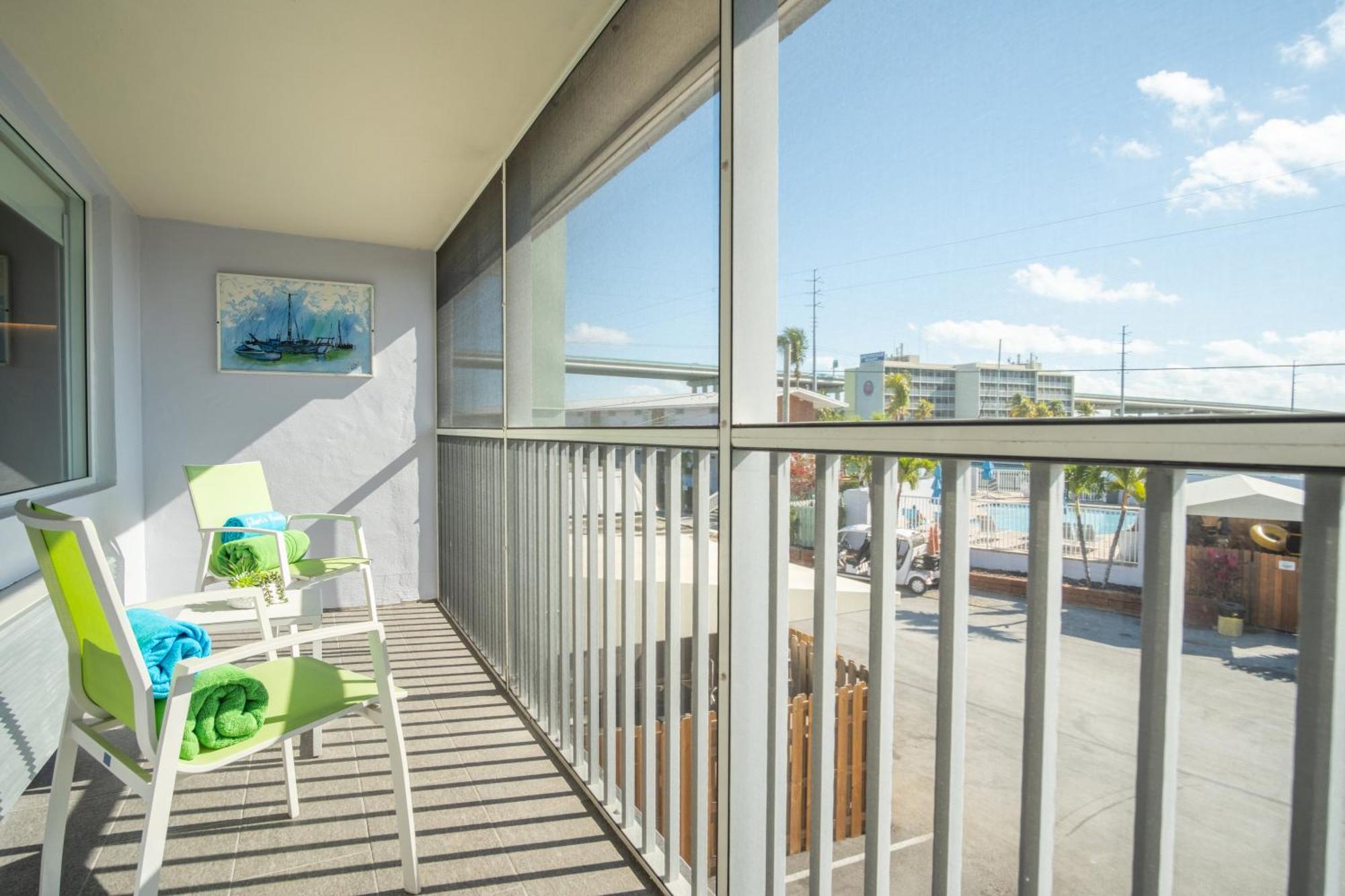 Gilbert's 2* Key Largo