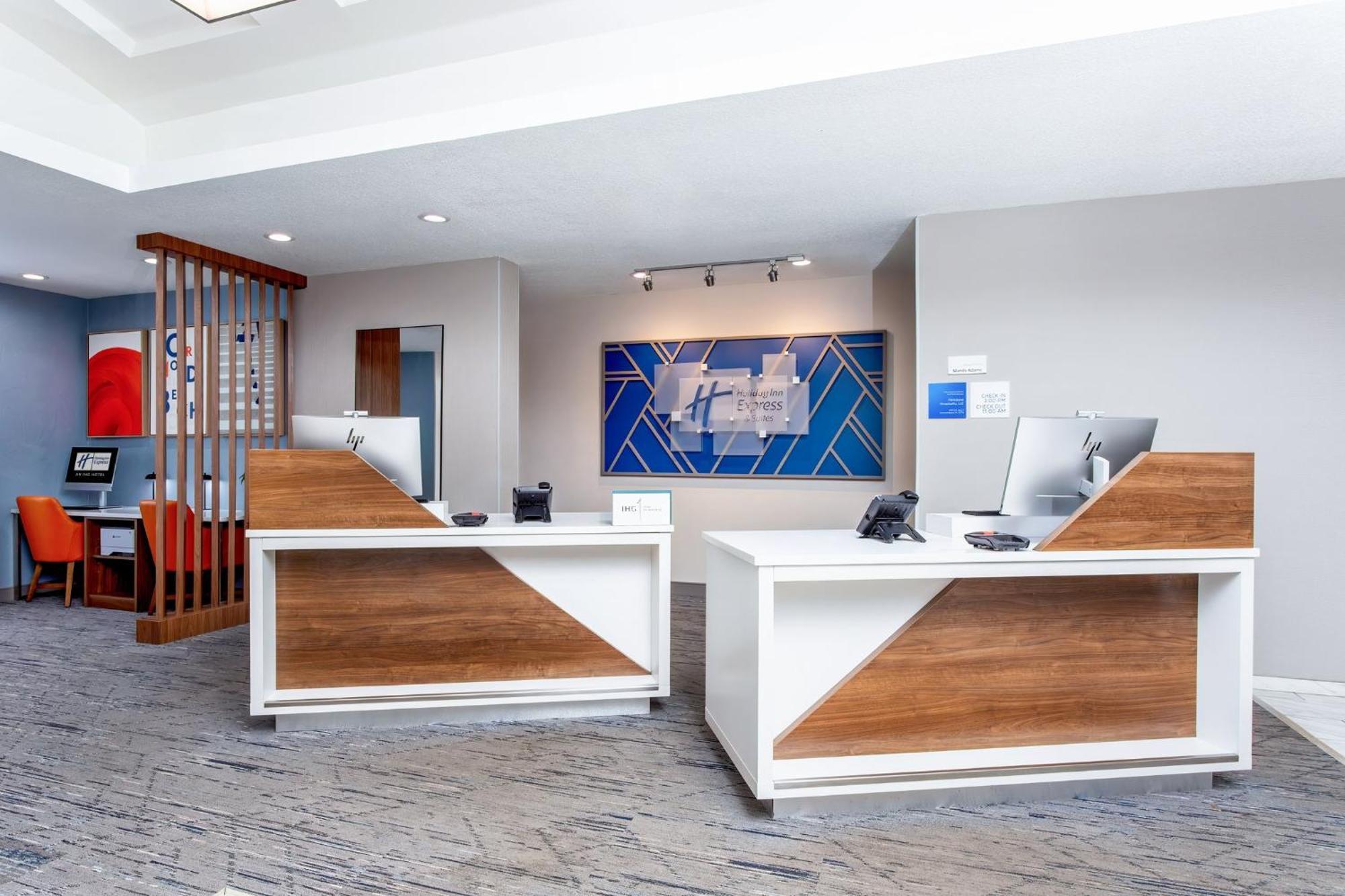 Express & Ormond - North Daytona By Ihg Hotel