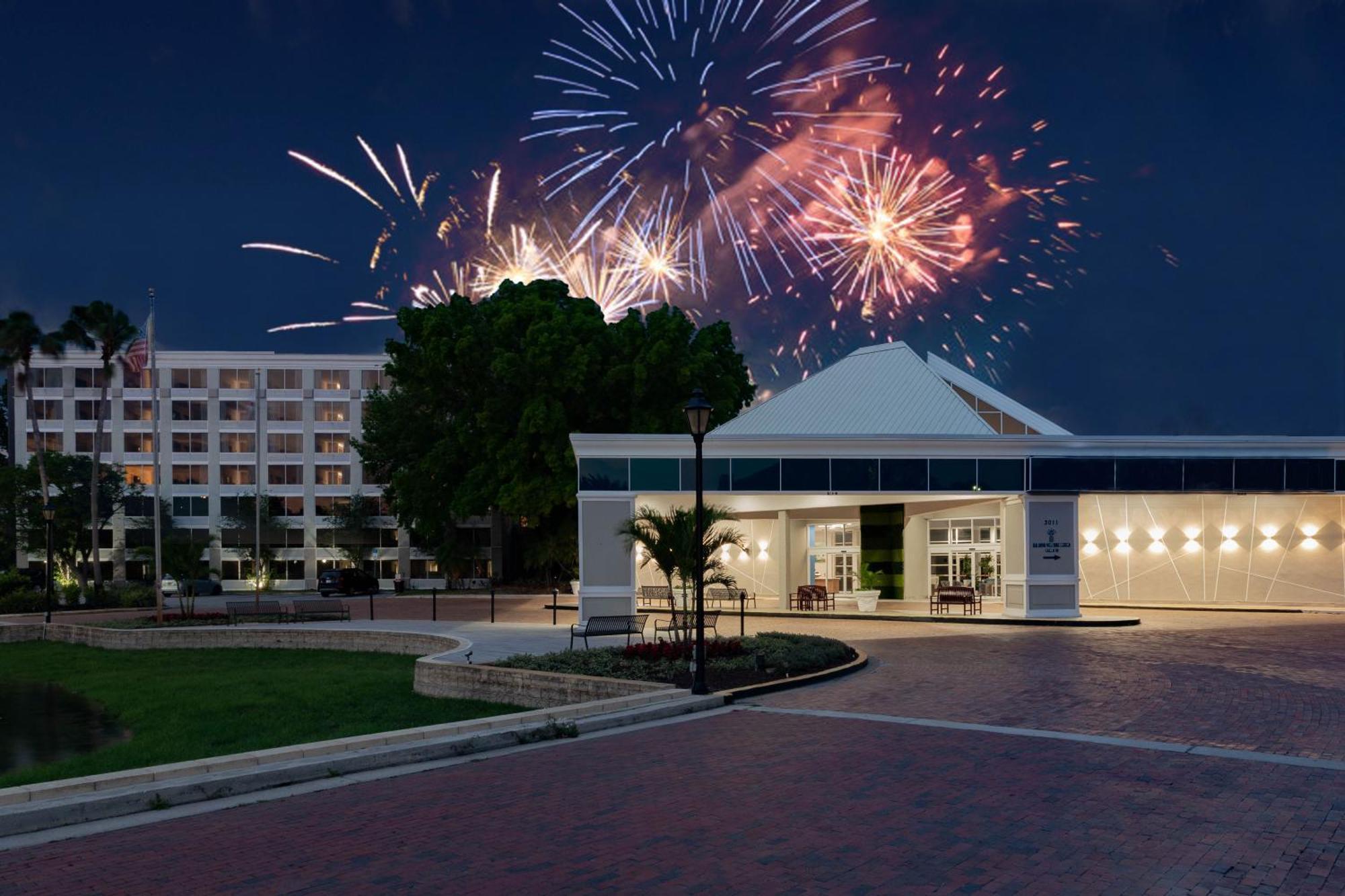 Resort Kissimmee By The Parks By Ihg Four Corners