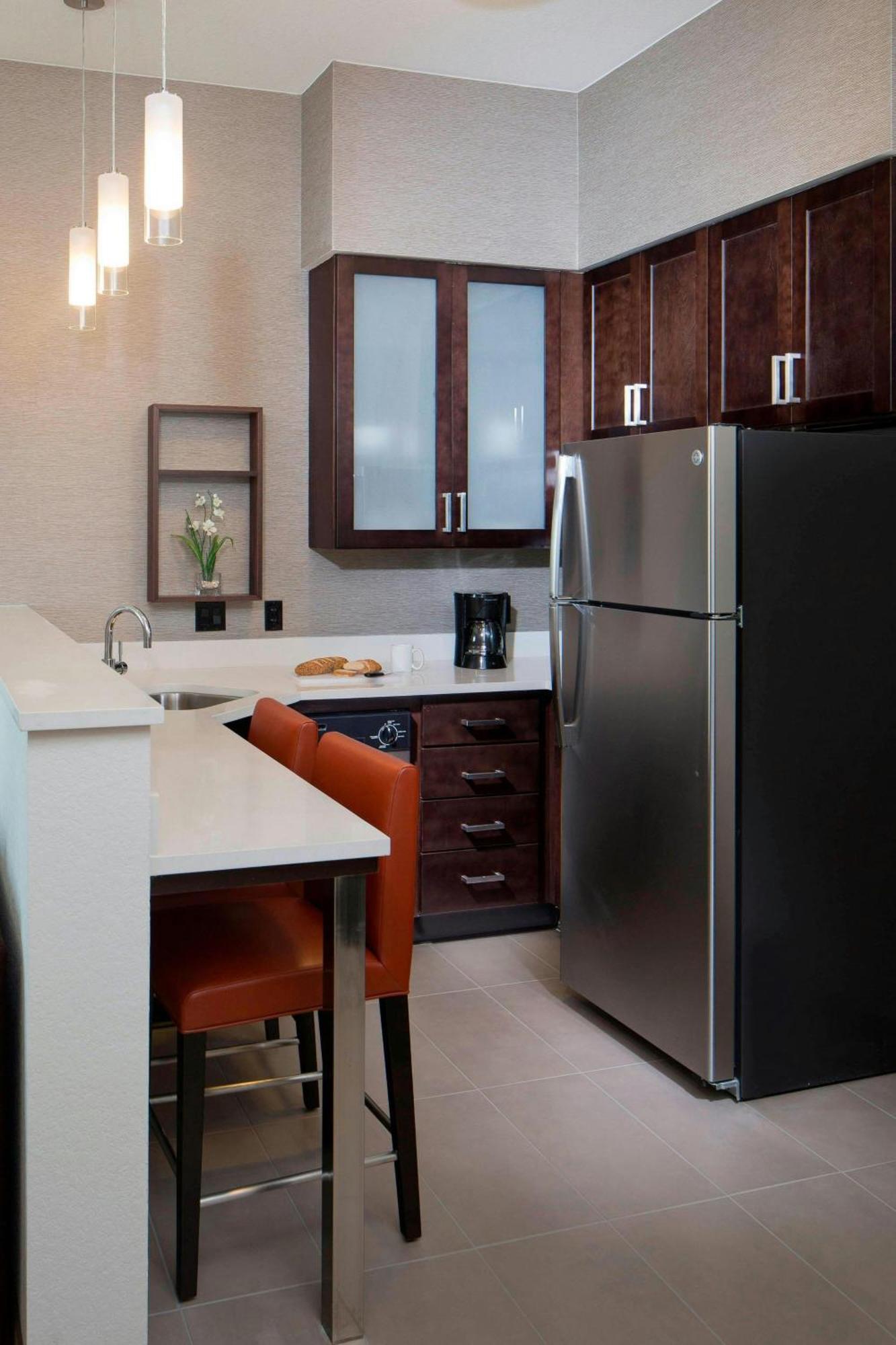 By Marriott West Palm Downtown Hotel 3*