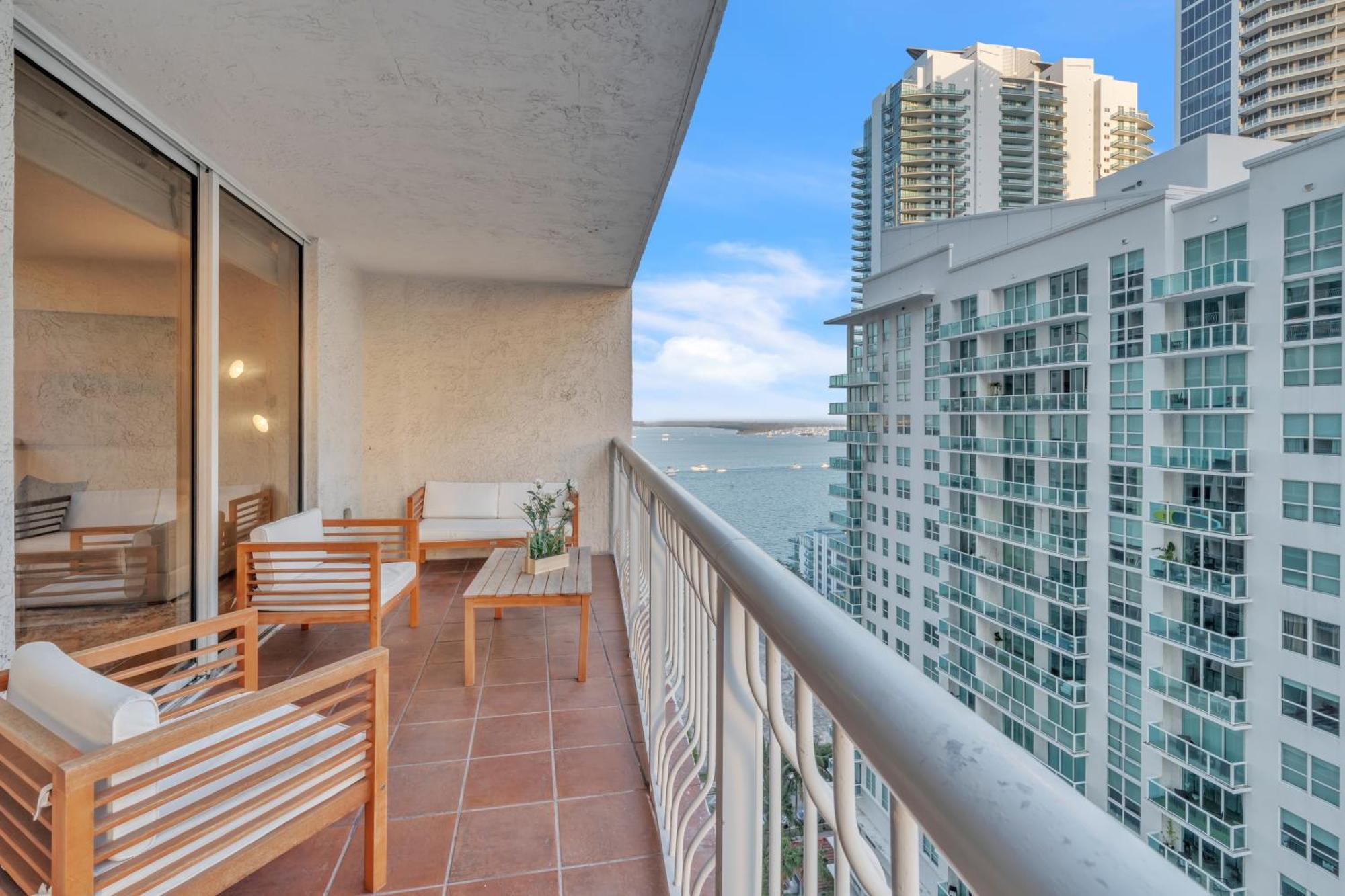 Cozy 1 Bedroom In The Heart Of Brickell Apartment *