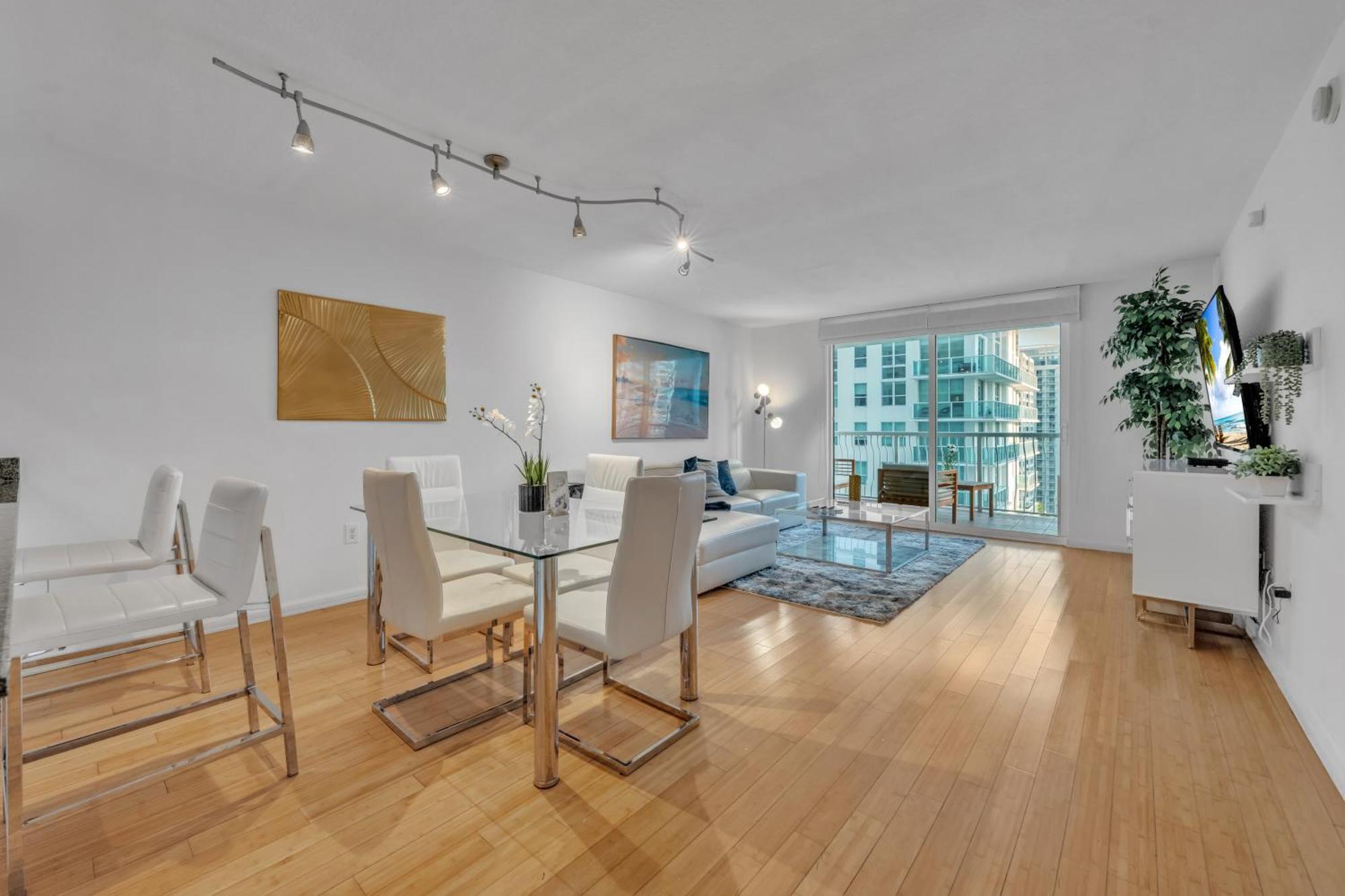 Cozy 1 Bedroom In The Heart Of Brickell Apartment *