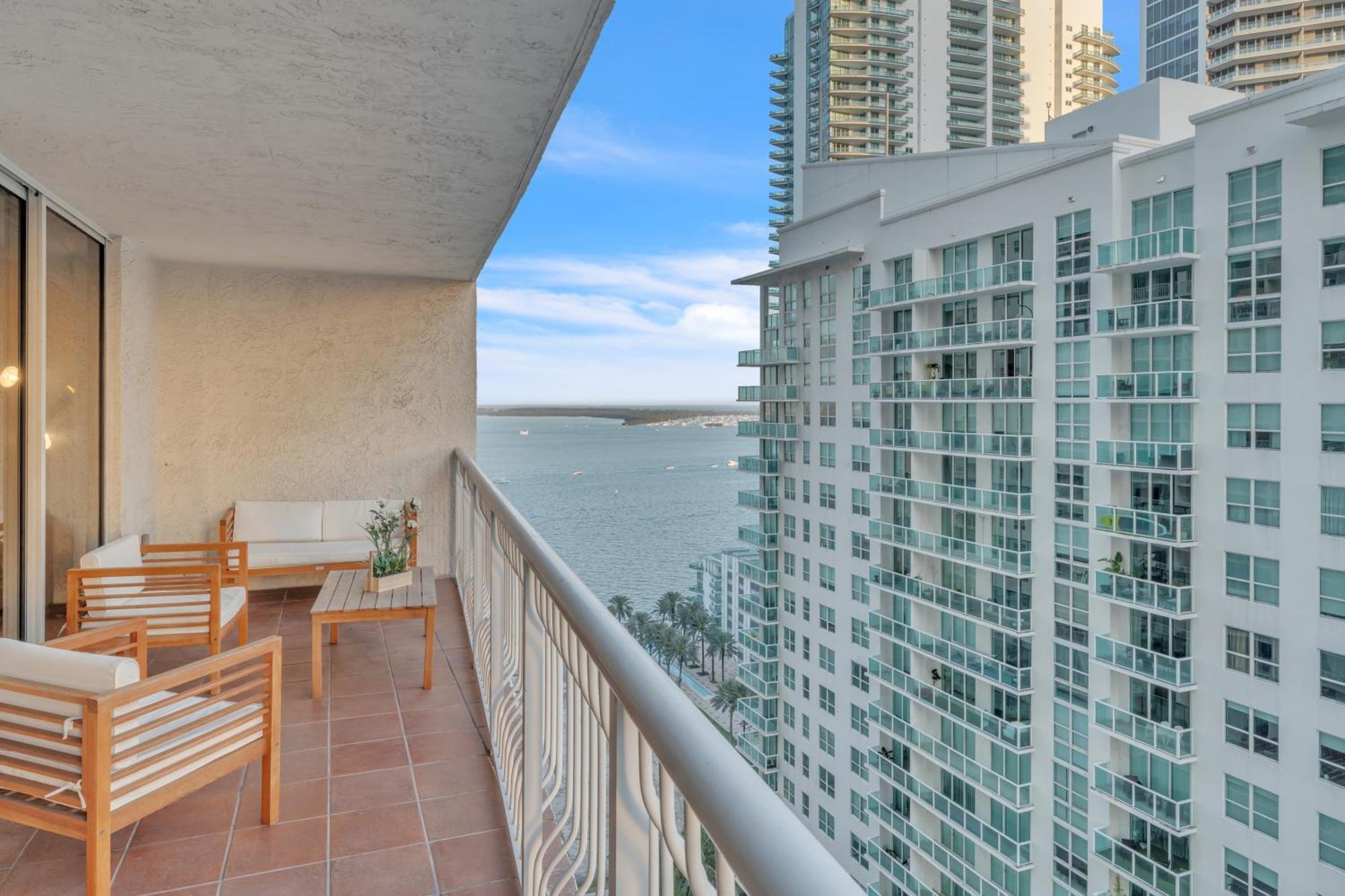 Cozy 1 Bedroom In The Heart Of Brickell Apartment