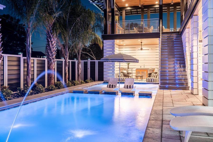 Holiday home 30A Beach Gem Mansion W/ Pool, Golf Cart & Bikes!