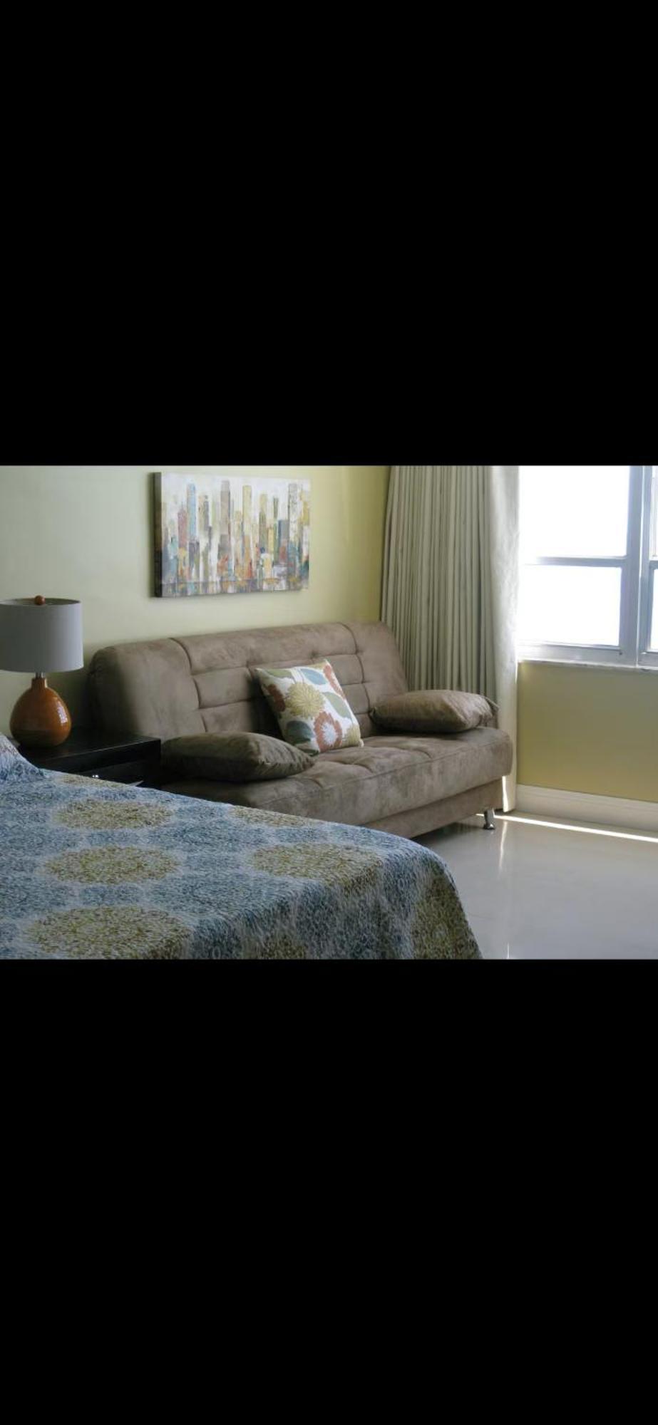 Castle Studio,tennis Court And Swimming Pool With Access