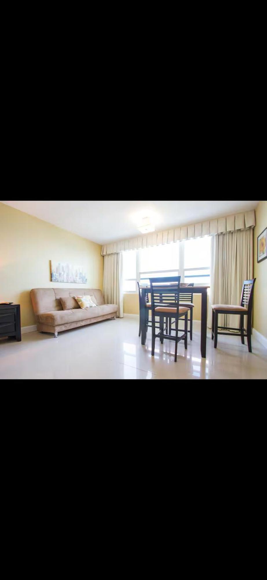 Castle Studio,tennis Court And Swimming Pool With Access