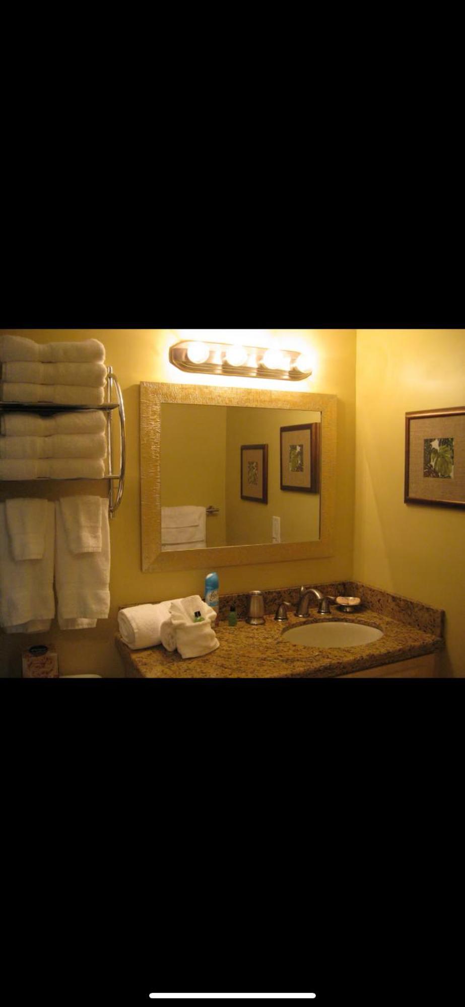Castle Studio,tennis Court And Swimming Pool With Access *