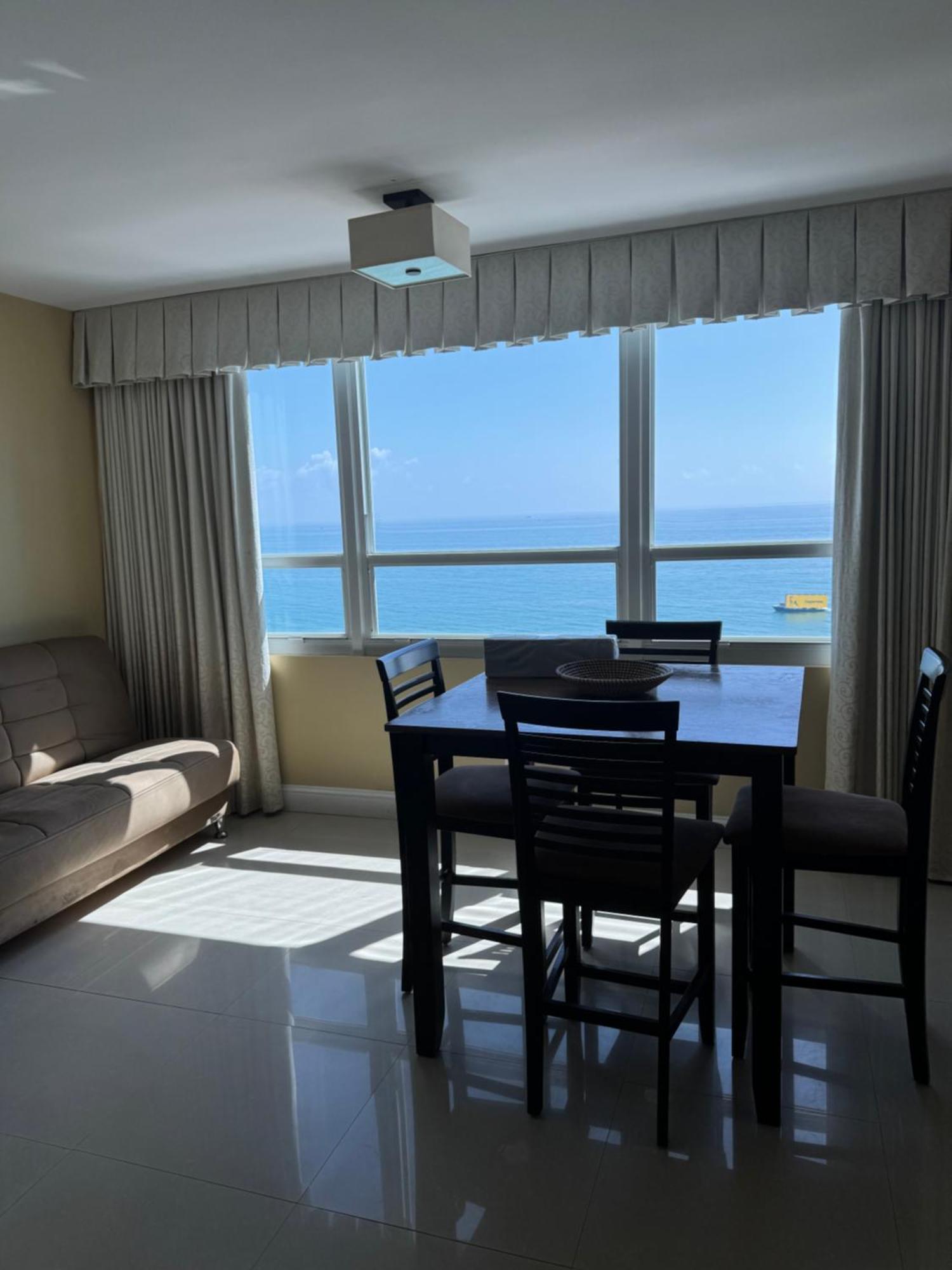 Castle Studio,tennis Court And Swimming Pool With Access Aparthotel *