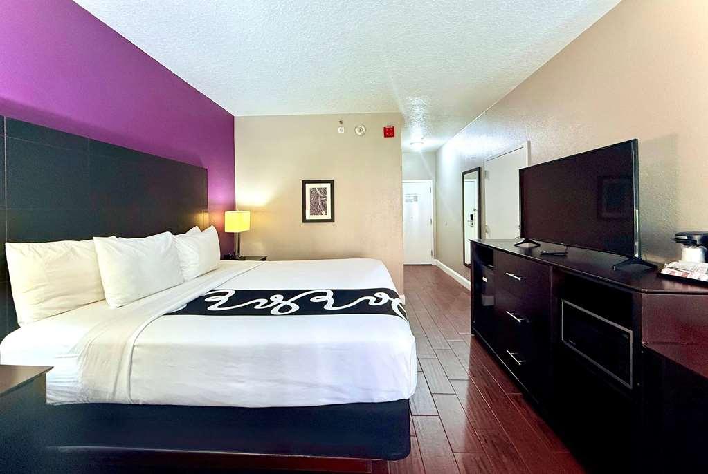 La Quinta By Wyndham Universal Area - Free Shuttle To Universal