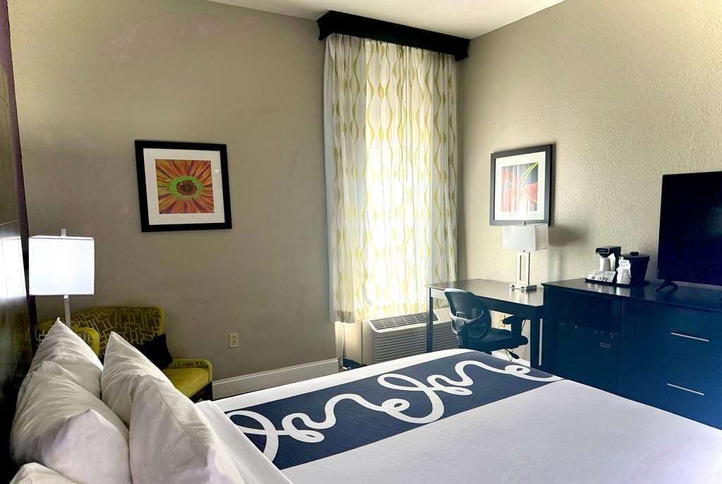 La Quinta By Wyndham Universal Area - Free Shuttle To Universal Hotel