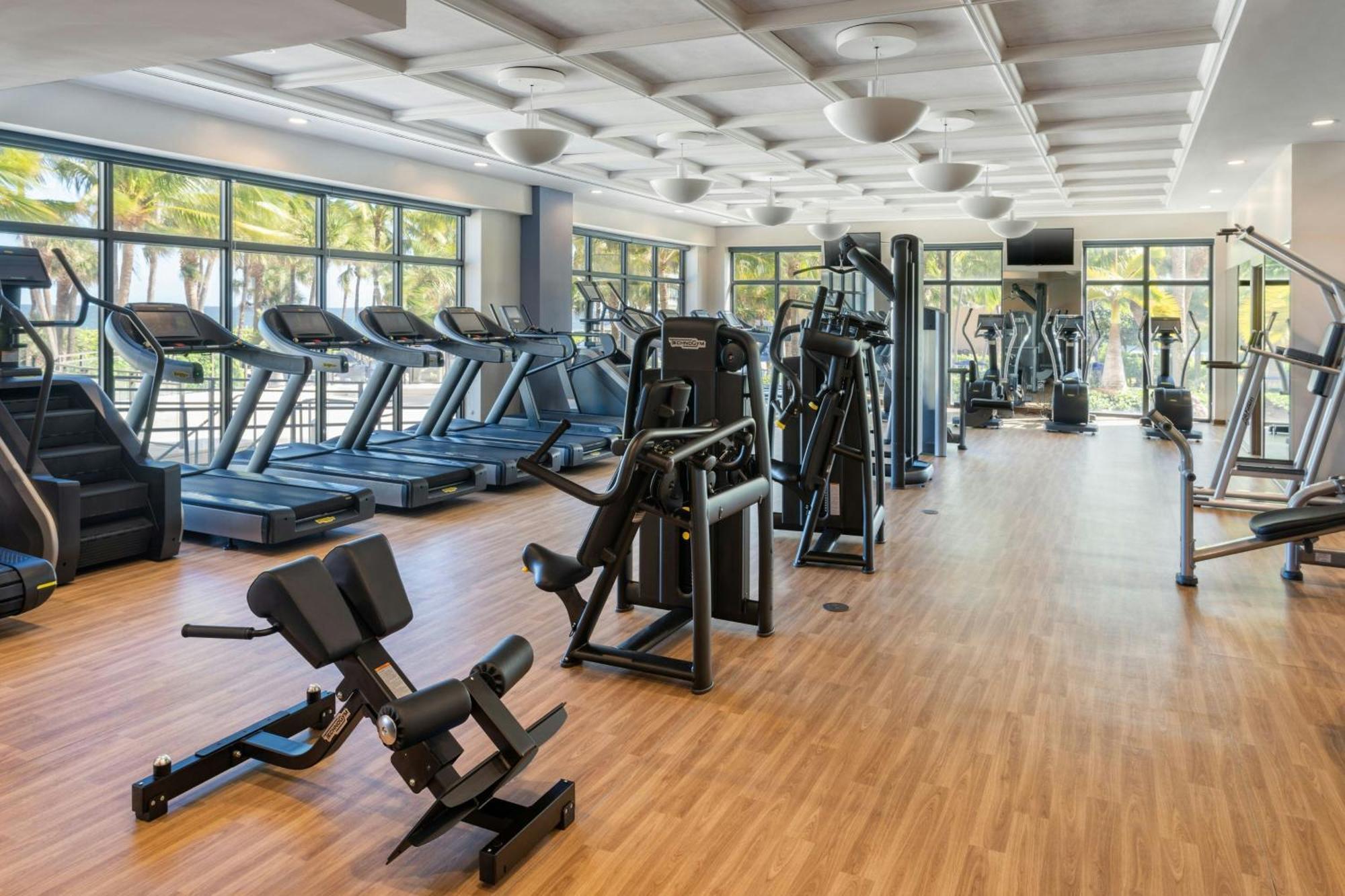 Lauderdale Marriott Harbor & 4*