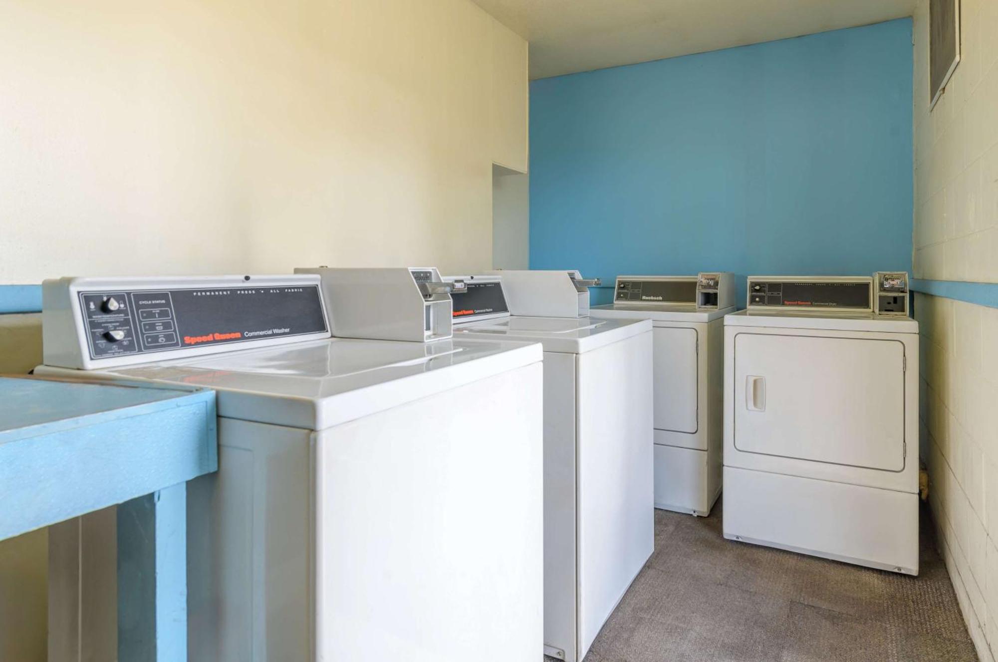 6-spring Hill, Fl - Hotel 2*