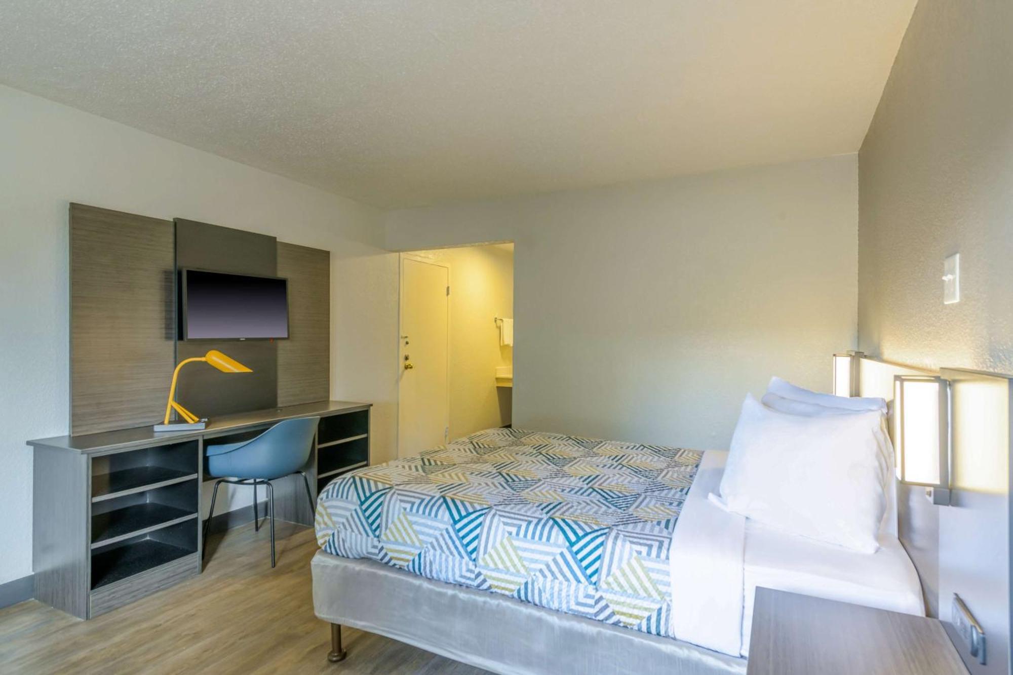 6-spring Hill, Fl - Hotel 2*