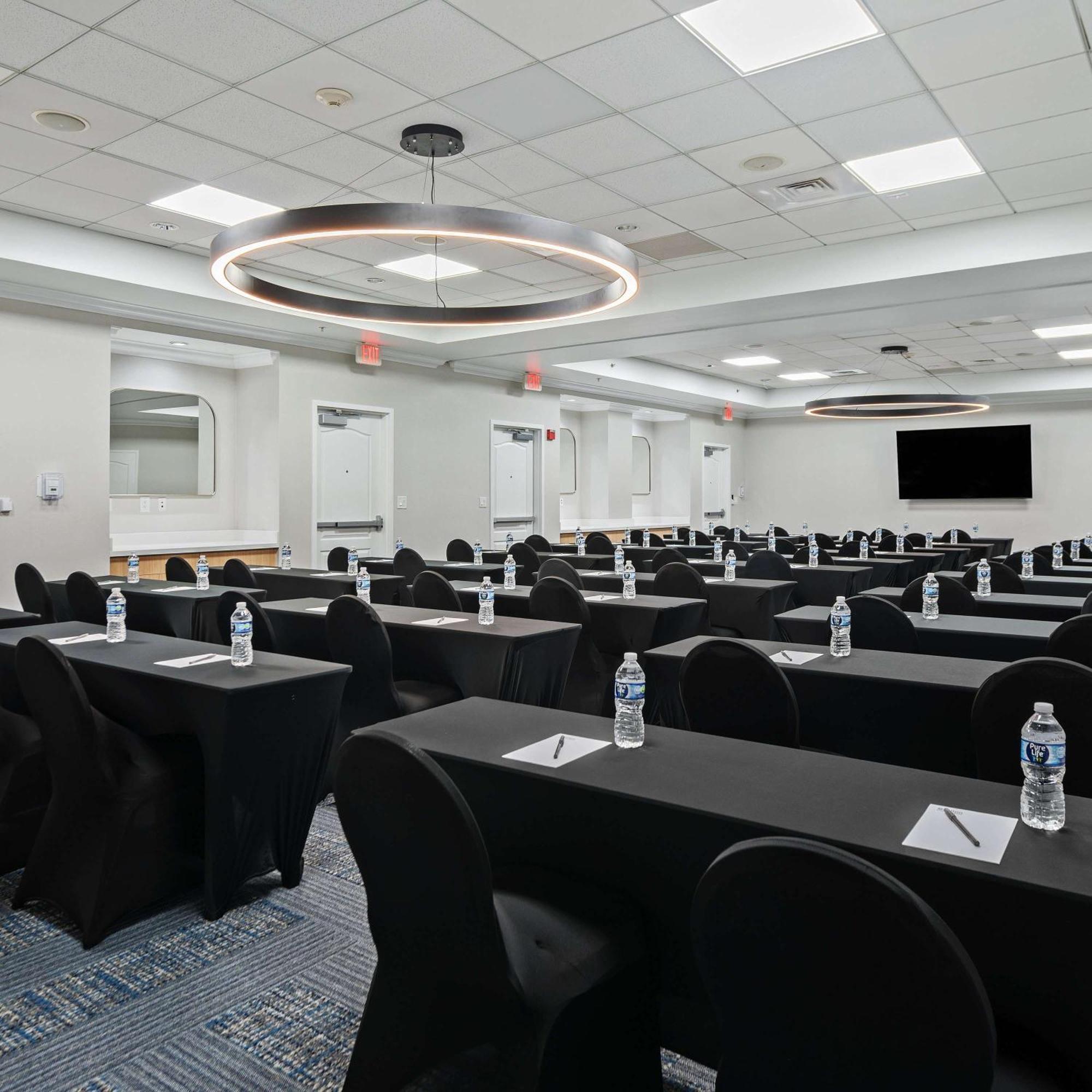 Hilton Garden Ft. Lauderdale Airport-cruise Port