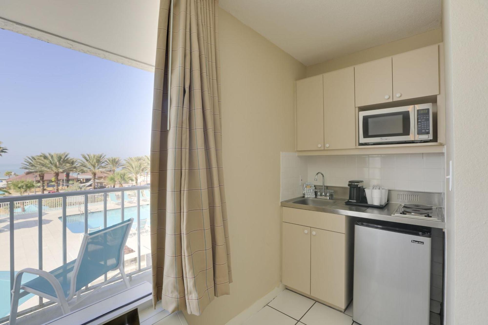 The Beachview Clearwater 3* Clearwater Beach