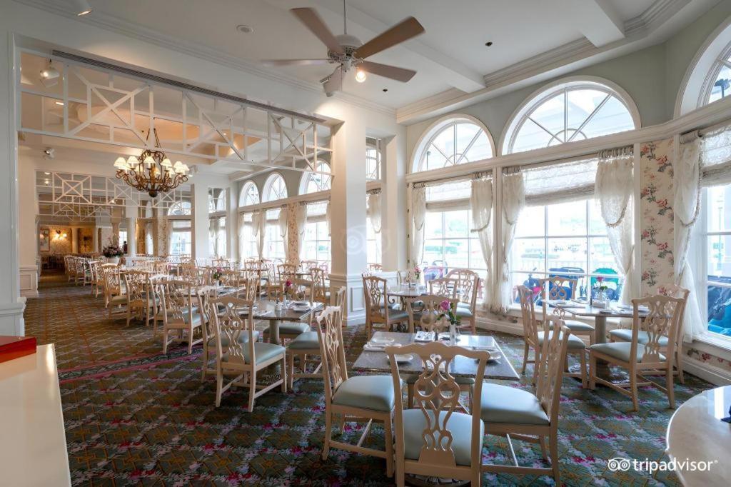Disney's Grand Floridian And 4*