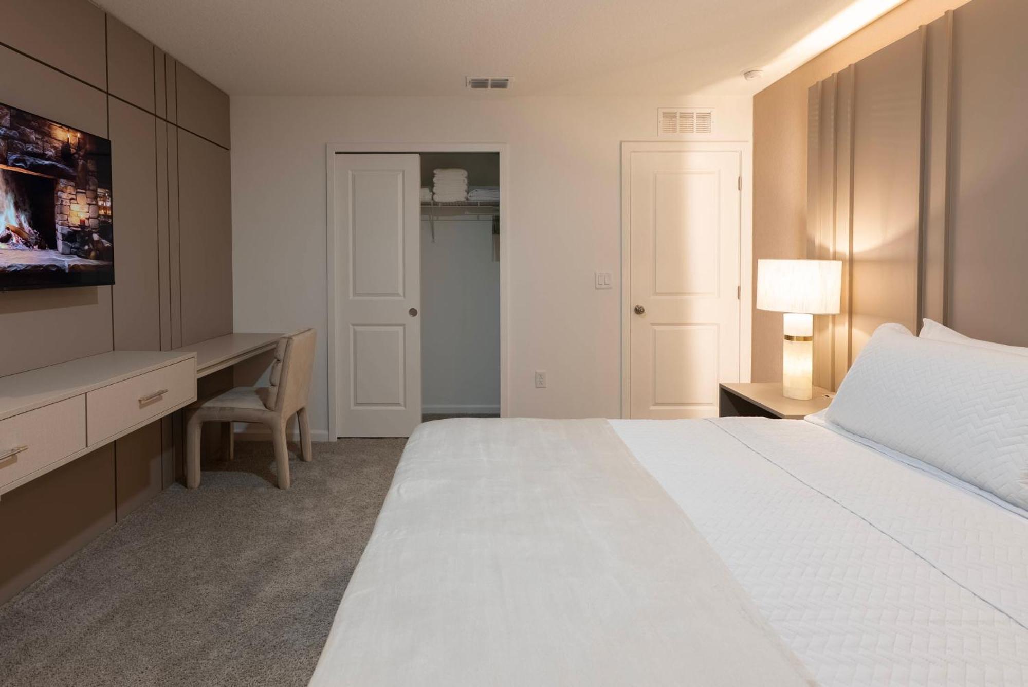 2025 New 09 Bedrooms At Solara Davenport