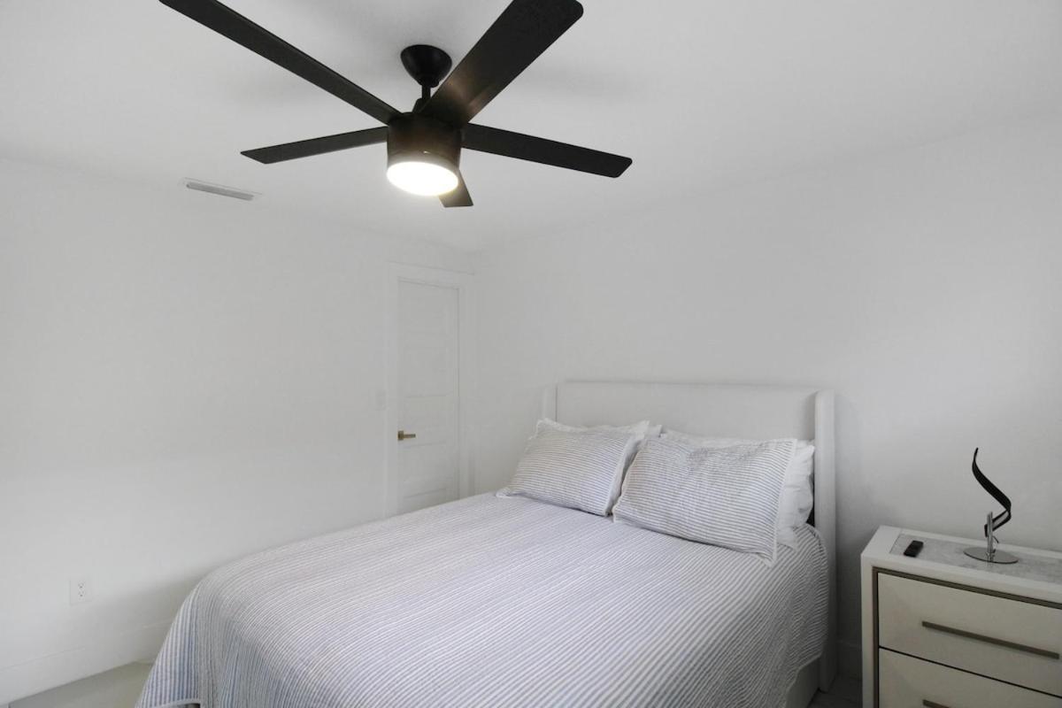 Chic & Modern Canal-front Retreat With Private Pool - Azure Tides * Punta Gorda