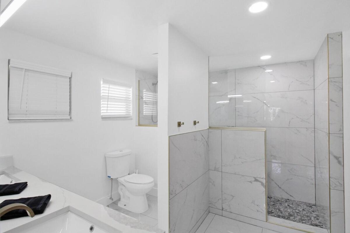 Chic & Modern Canal-front Retreat With Private Pool - Azure Tides * Punta Gorda
