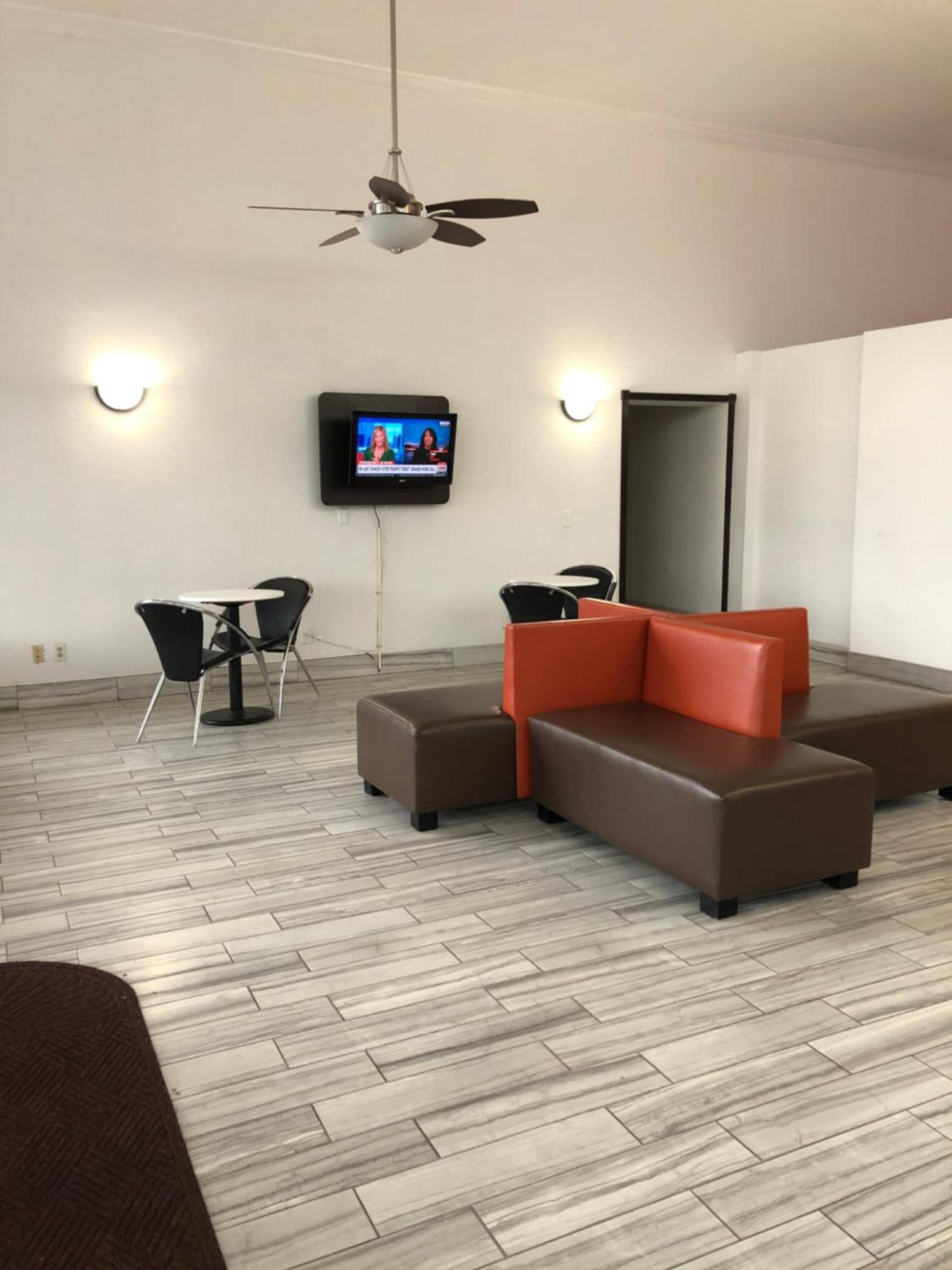 6-daytona Beach, Fl - Speedway Hotel