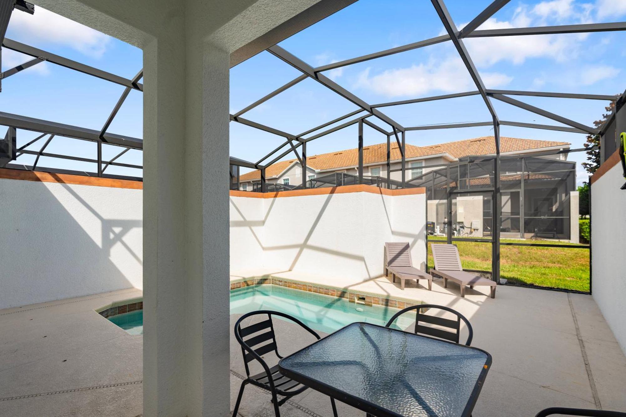 Amazing 5 Bedrooms 04ba At Storey