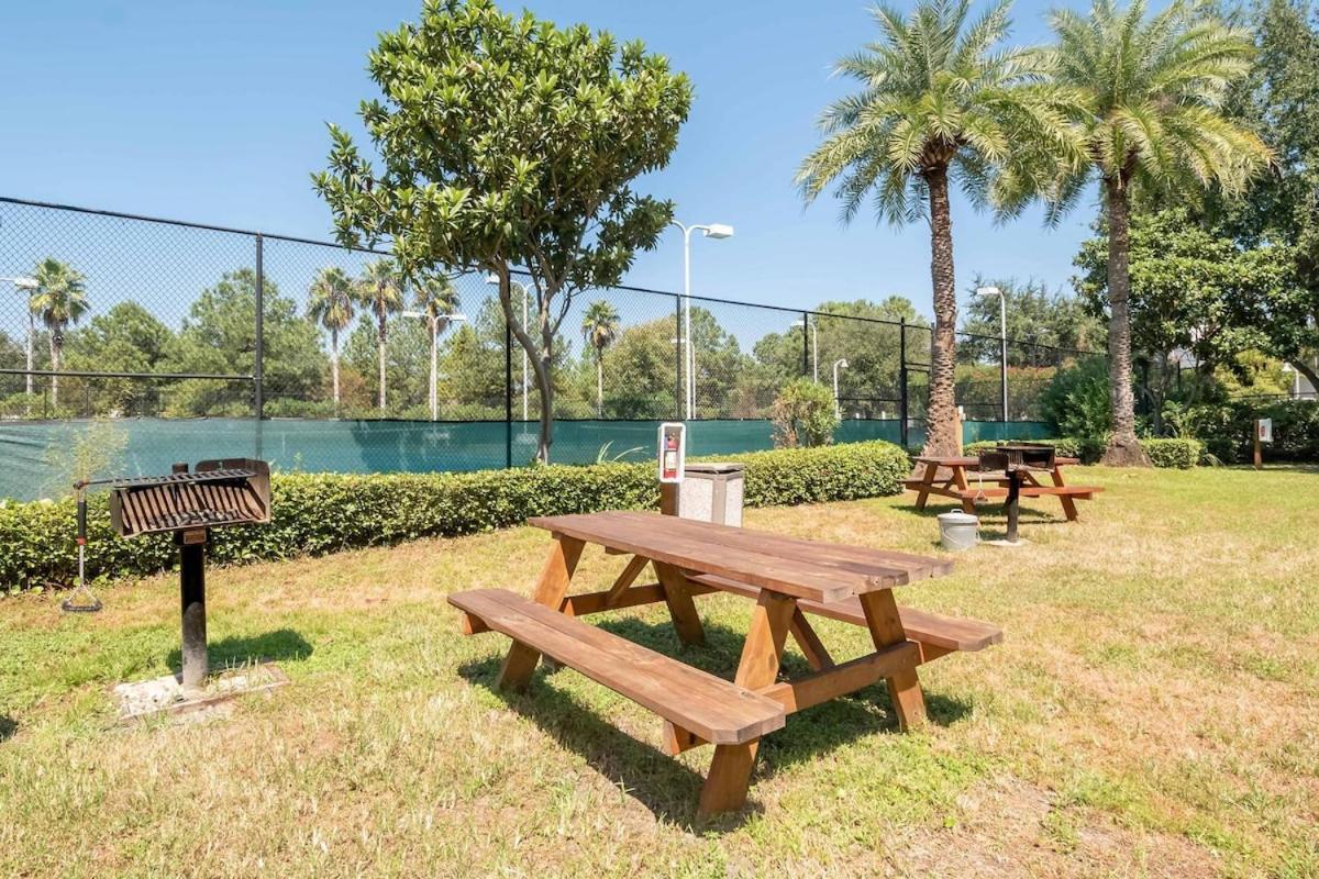 5 Star 11th Fl Stunning Sunrise 2br 2ba King Suite,pools ,shuttle Or Walk To *