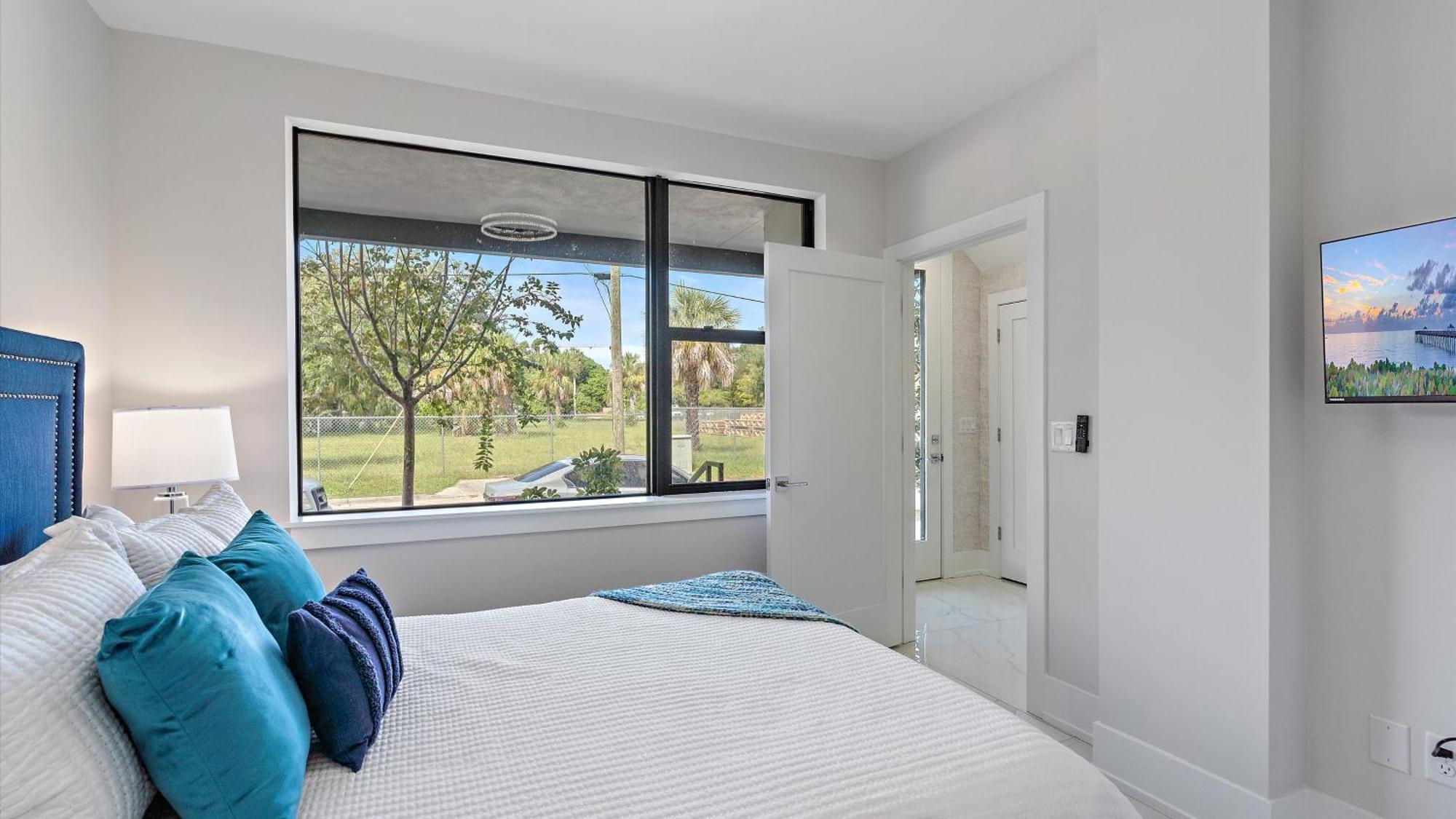 Uptown Luxury On Audubon Sarasota