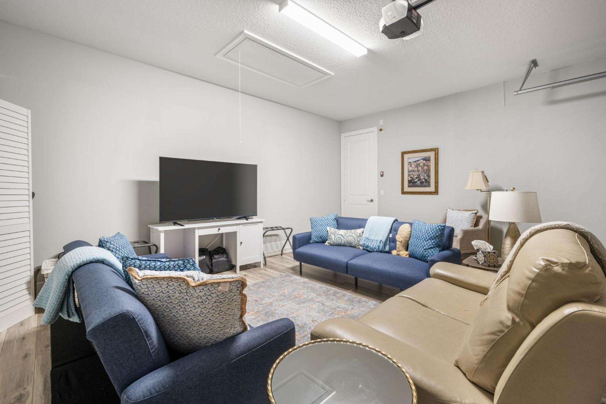 Holiday home Beachside Bliss 3br, Heated Pool, Sleeps 10! Sebastian